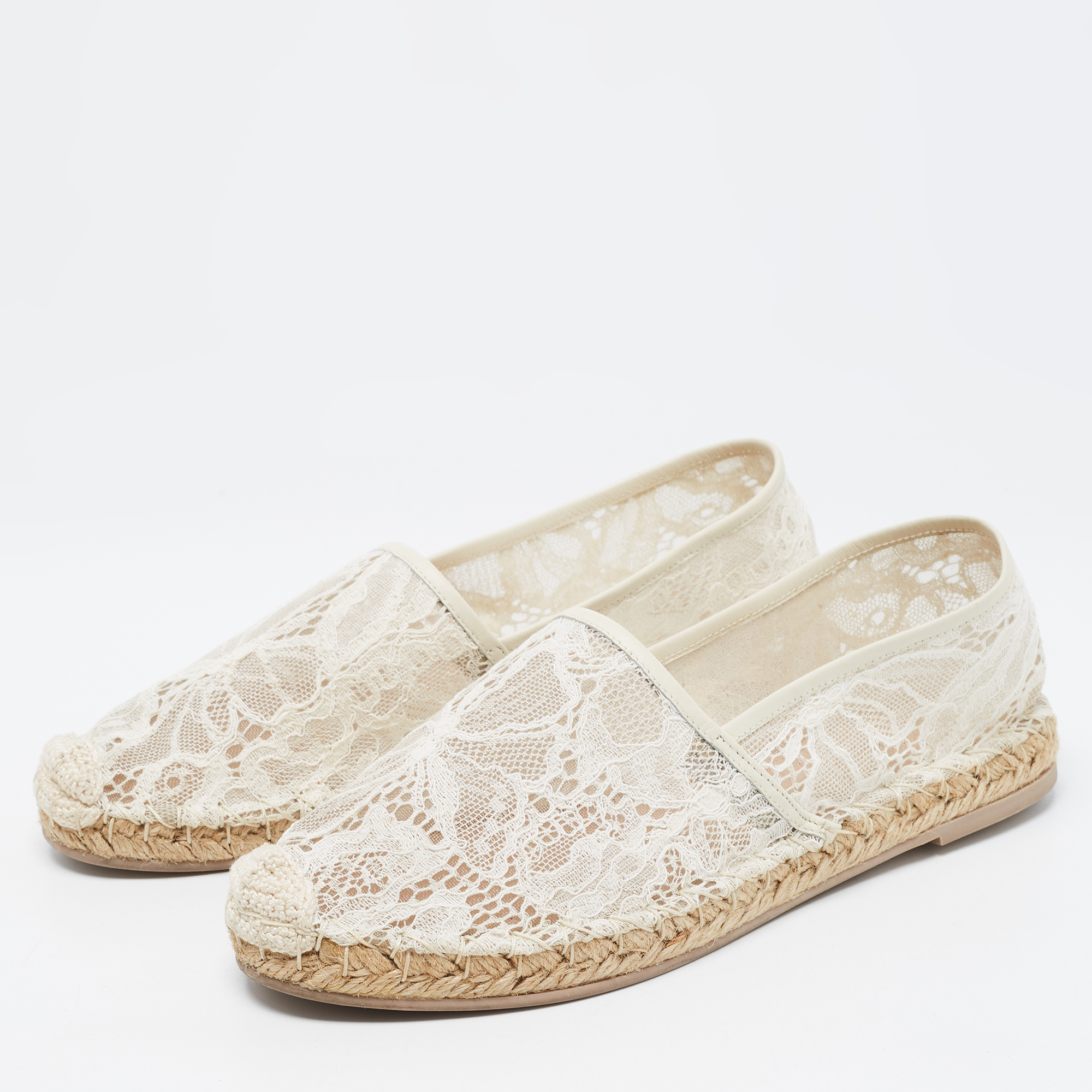 

Valentino Cream Lace and Leather Espadrille Flats Size