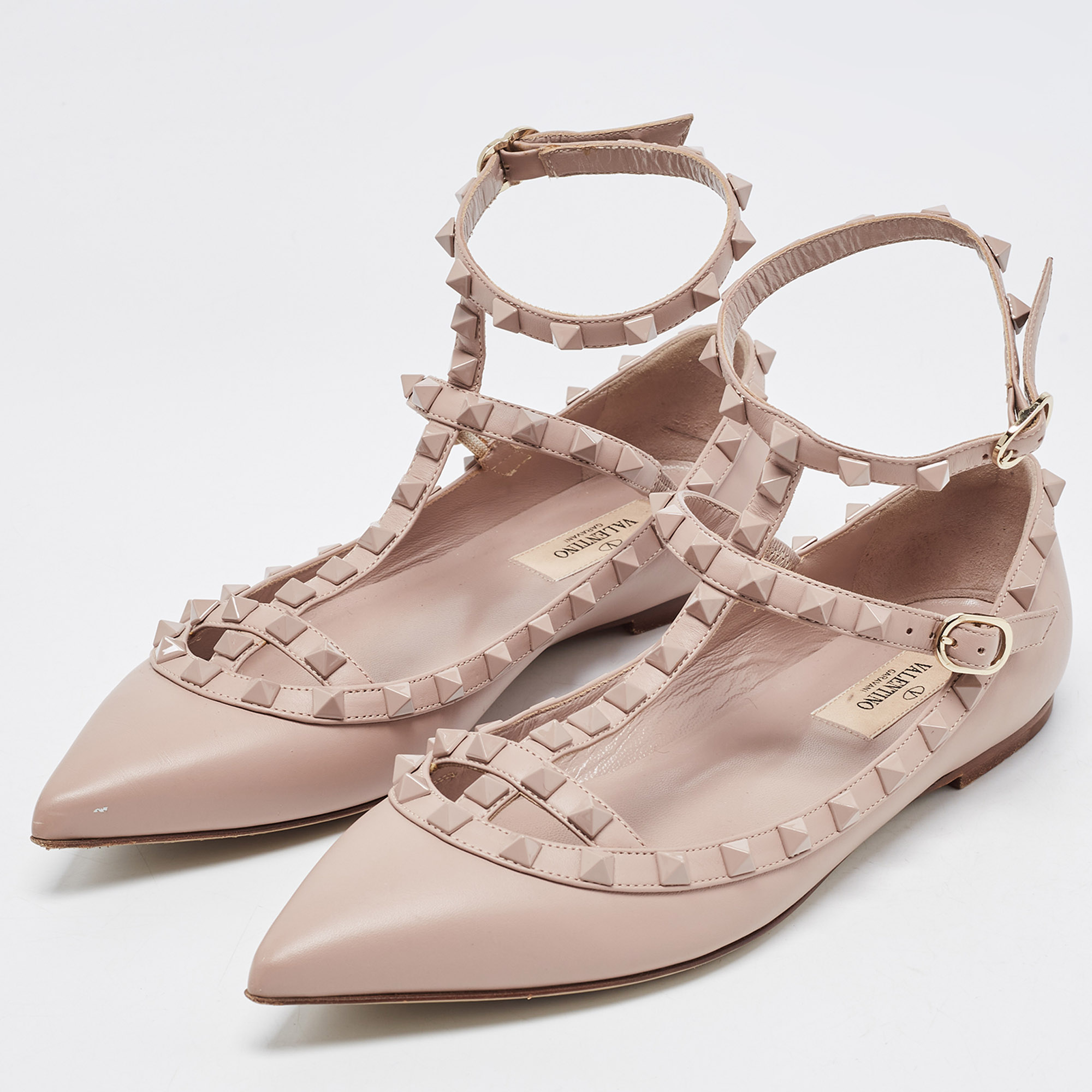 

Valentino Beige Leather Rockstud Ballet Flats Size