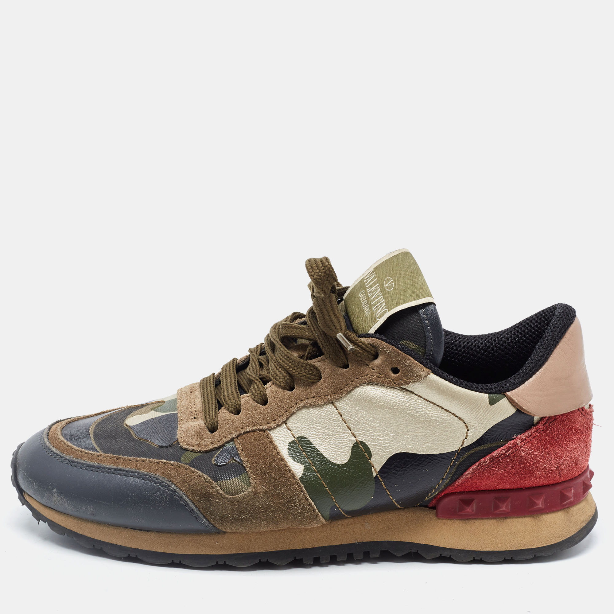 Valentinos Rockrunner sneaker is presented in camo print suede and leather with brand details and laces for easy securing. The shoes fit well and look great.