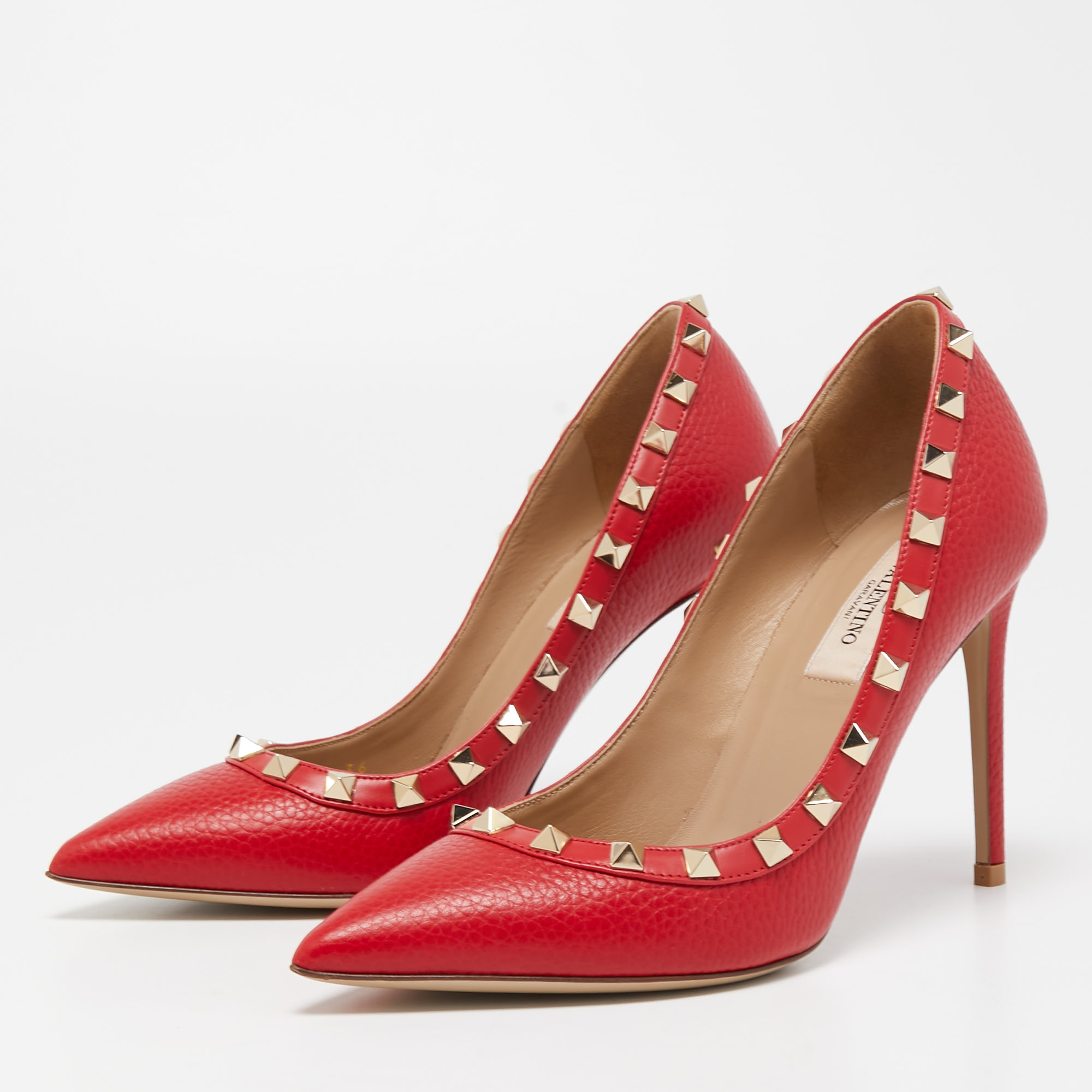 

Valentino Red Leather Rockstud Pumps Size