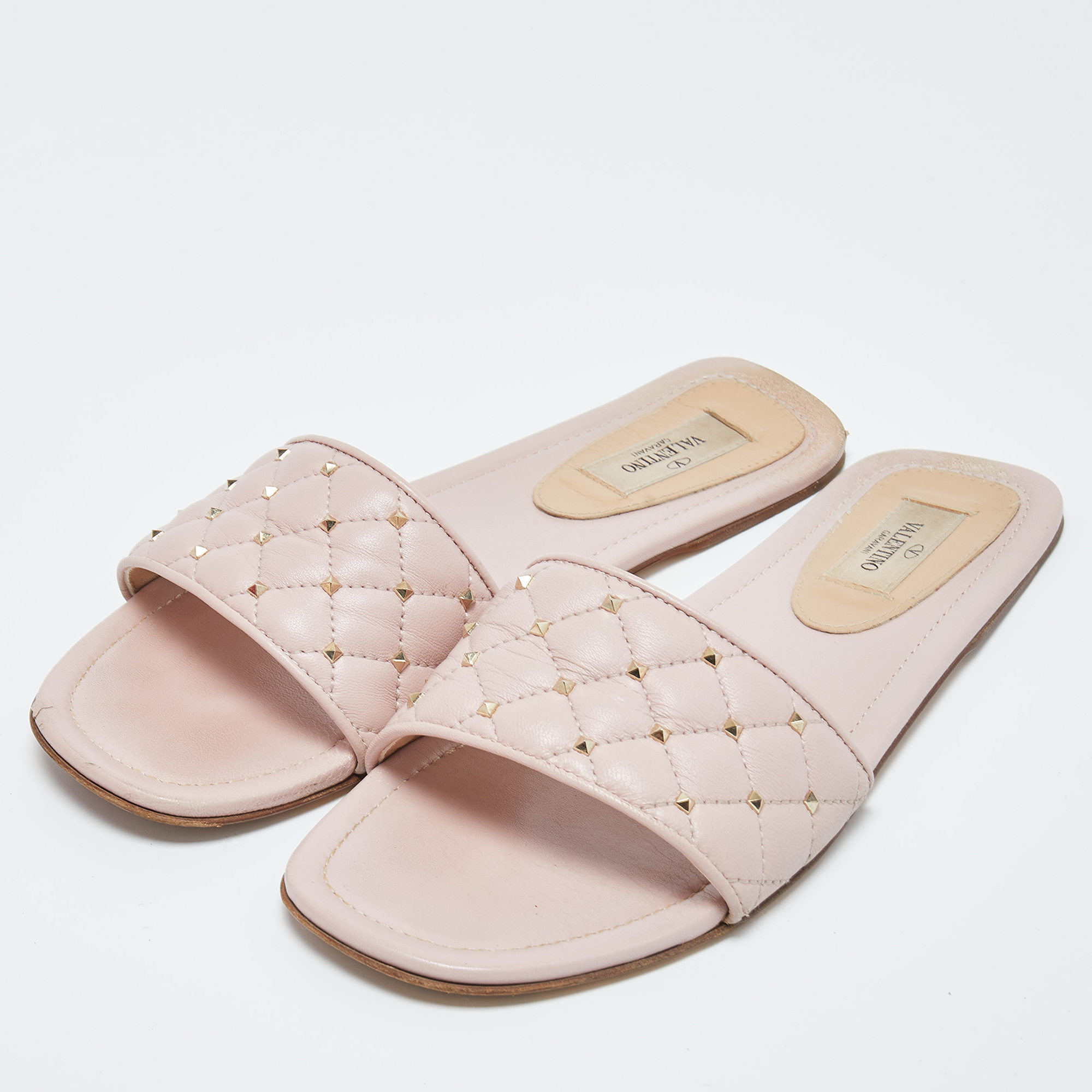 

Valentino Pink Quilted Leather Rockstud Flat Slides Size