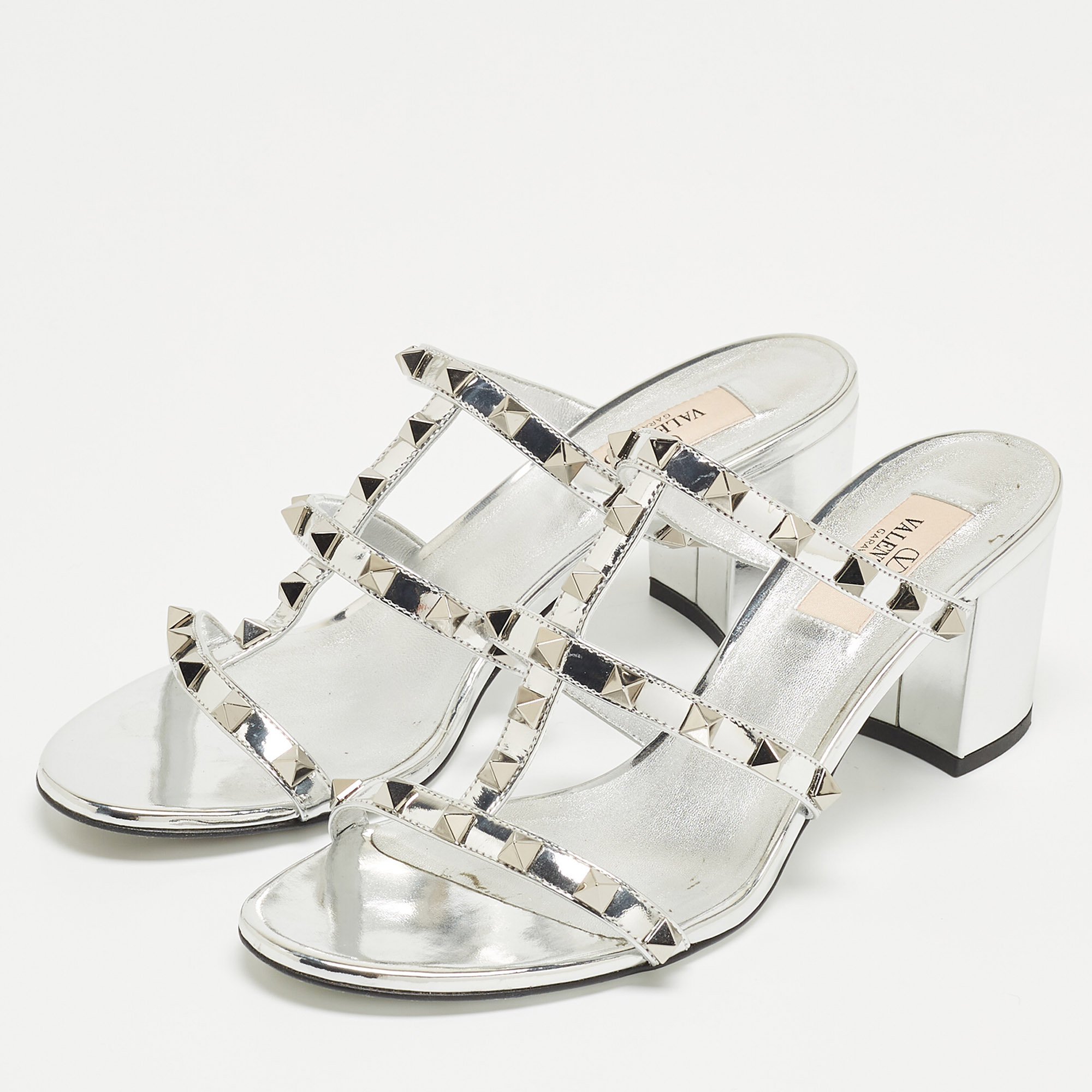 

Valentino Silver Leather Rockstud Slides Size