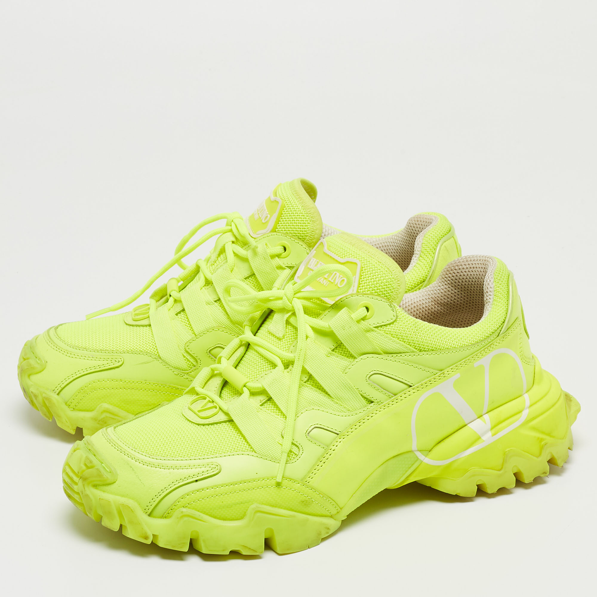 

Valentino Neon Green Leather and Mesh Climber Sneakers Size