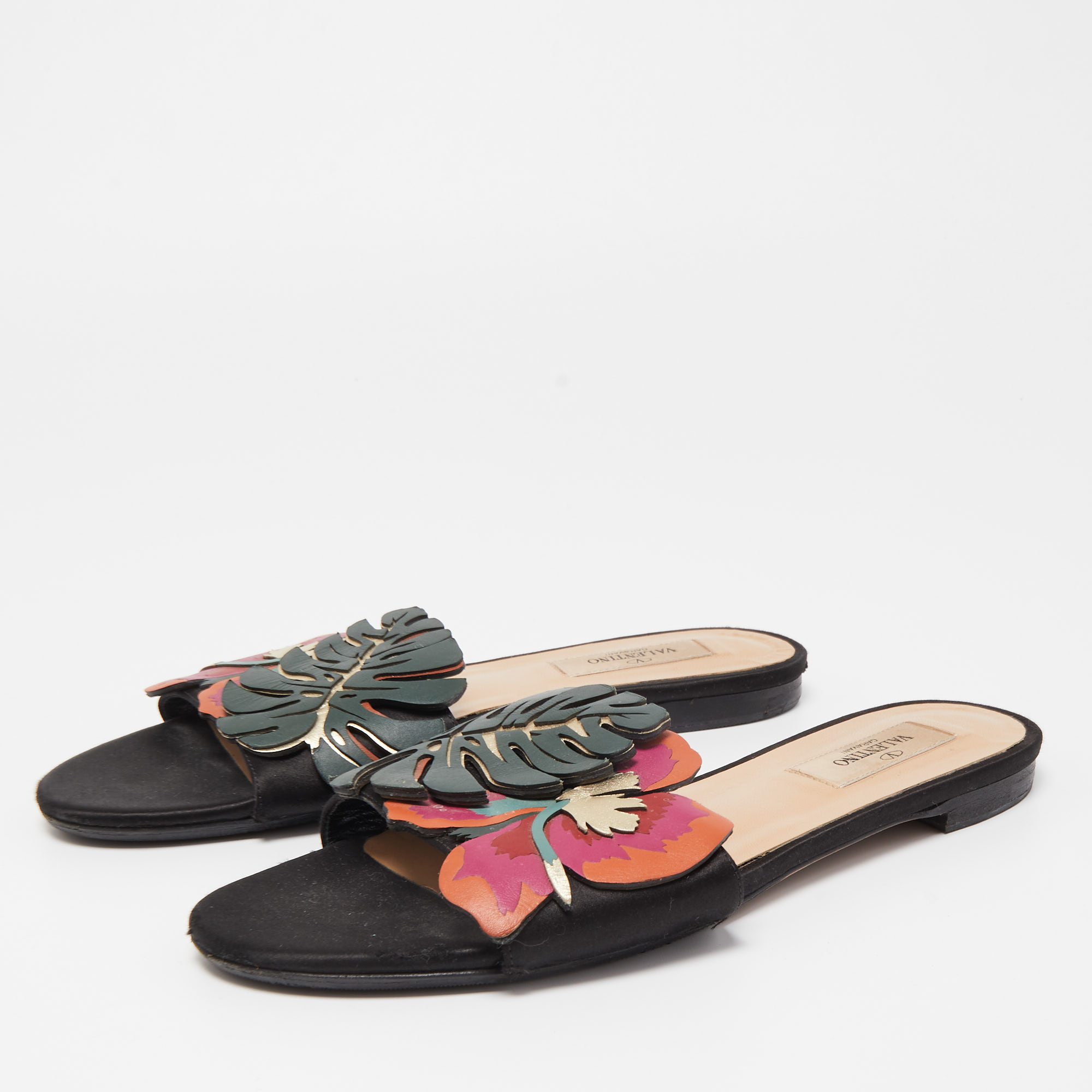 

Valentino Multicolor Leather Tropical Dream Flat Slides Size