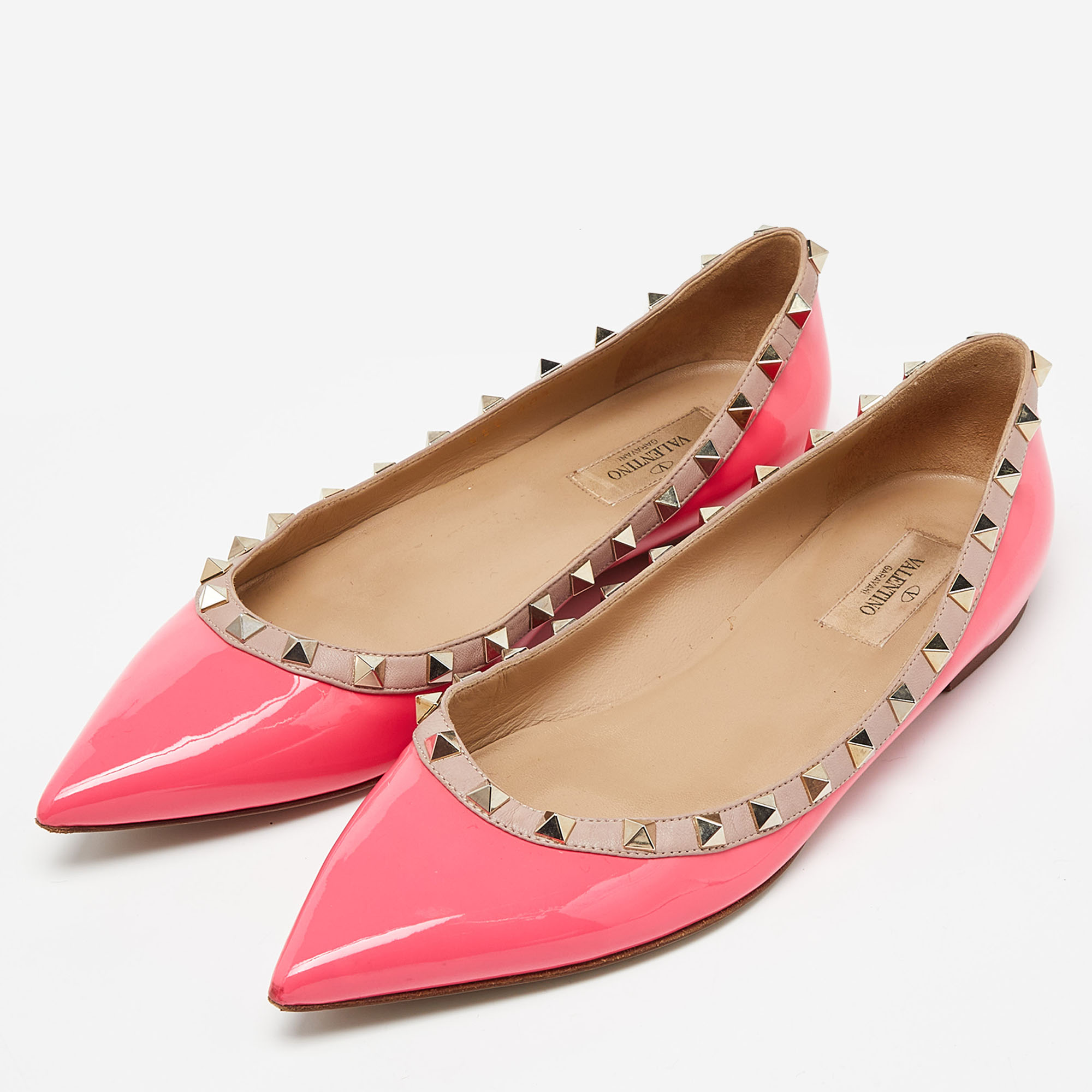 

Valentino Pink/Beige Patent Leather Rockstud Pointed Toe Ballet Flats Size