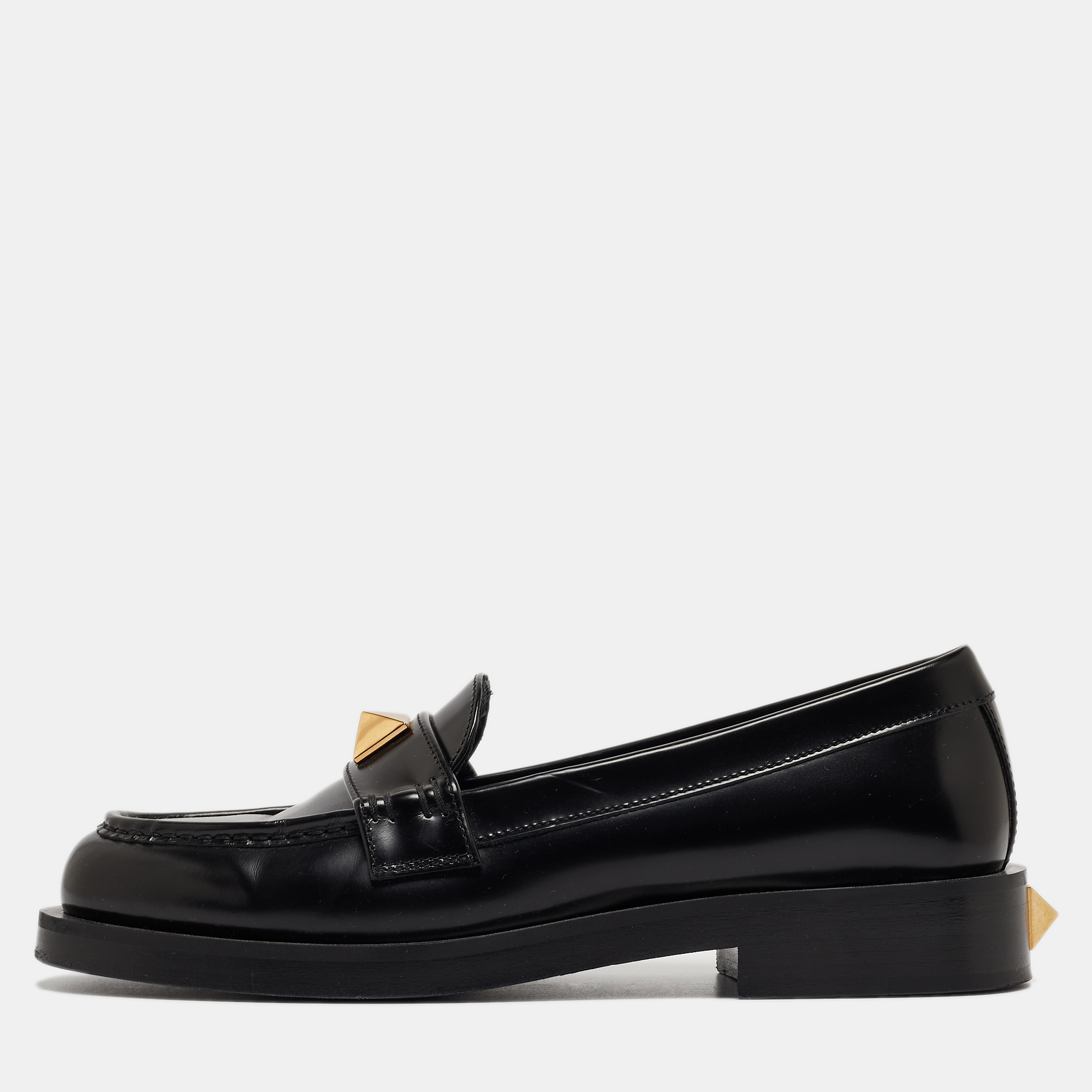 Pre-owned Valentino Garavani Black Leather Roman Stud Loafers Size 39