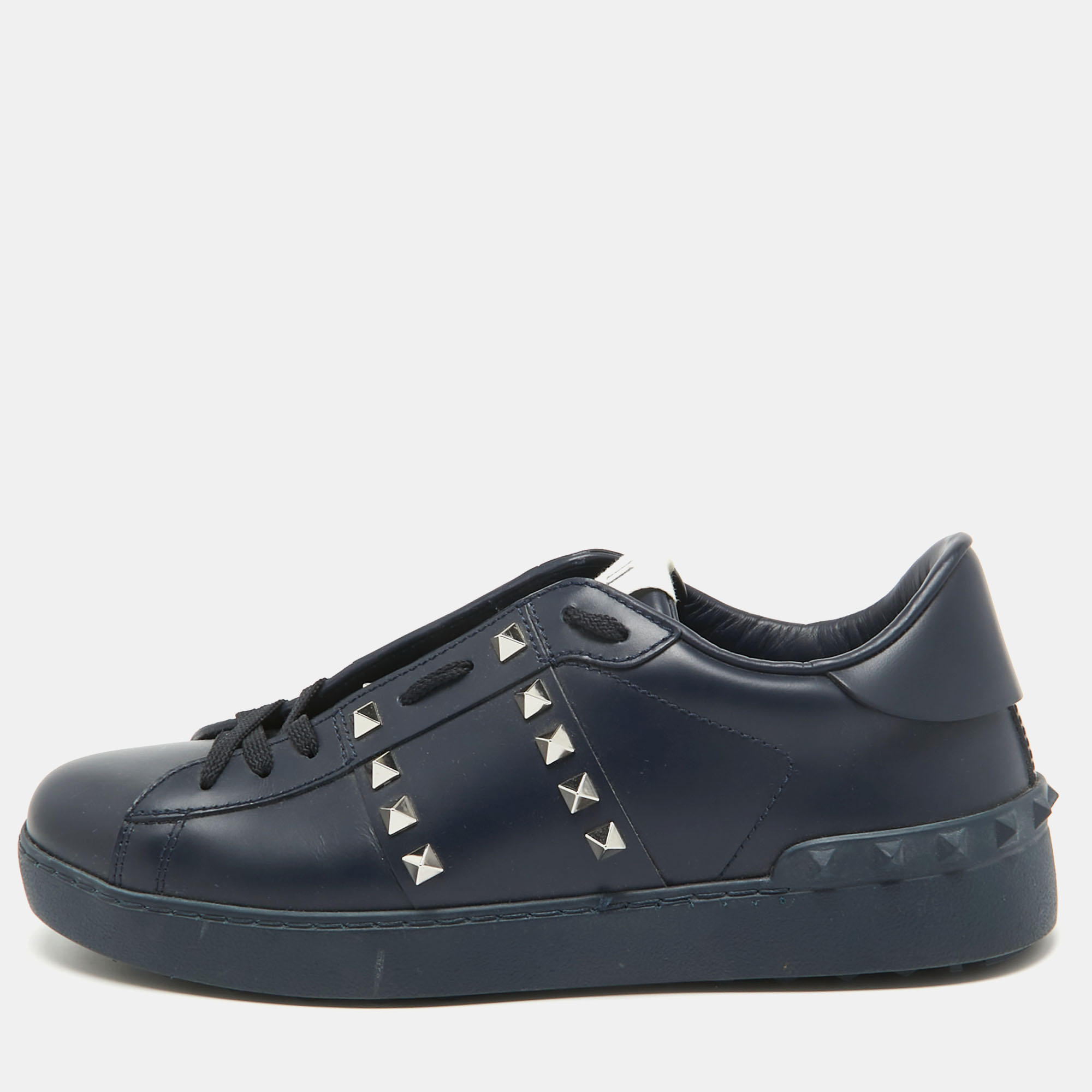Pre-owned Valentino Garavani Navy Blue Leather Rockstud Low Top Sneakers Size 39