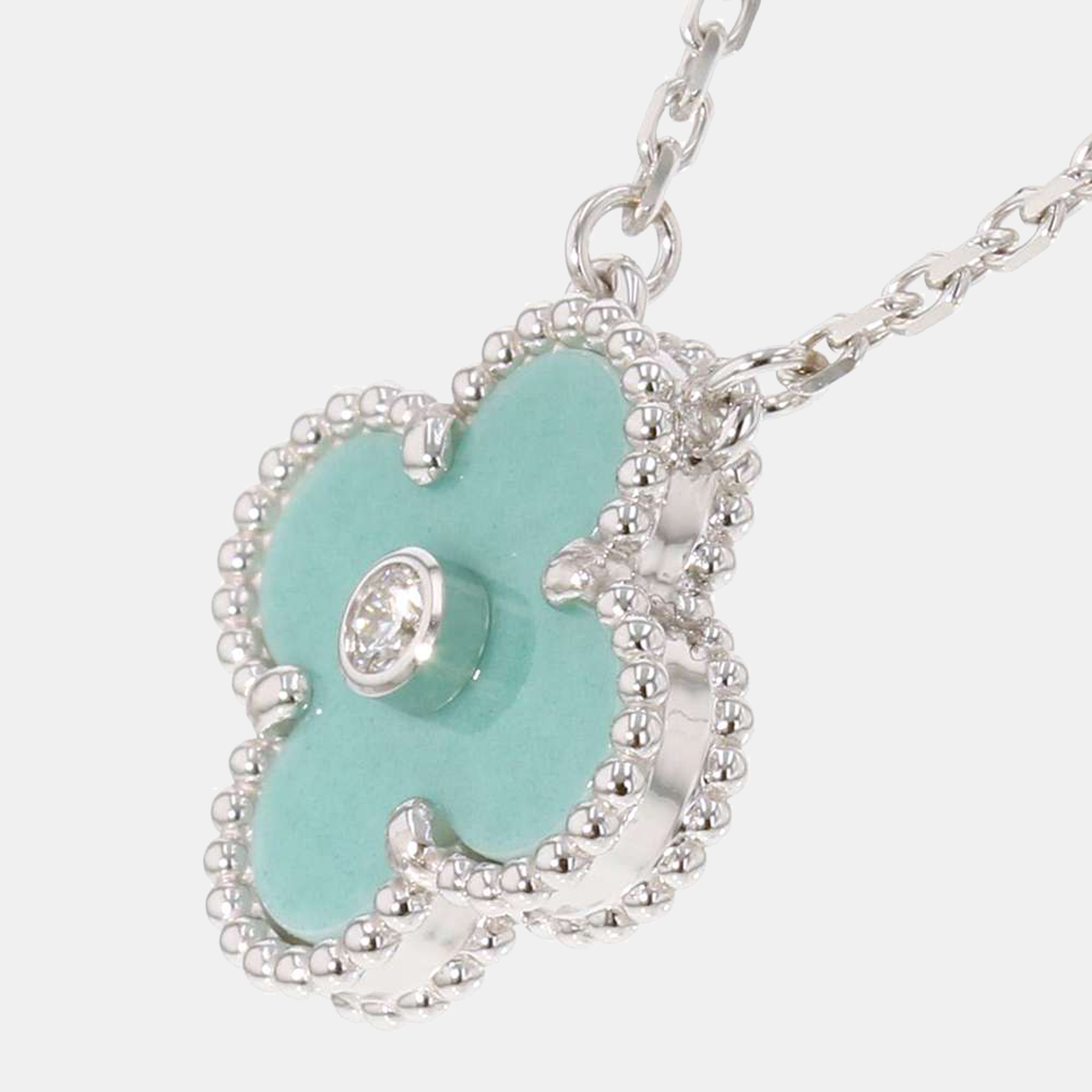 

Van Cleef & Arpels 18K White Gold Vintage Alhambra Limited Edition Holiday 2022 Necklace