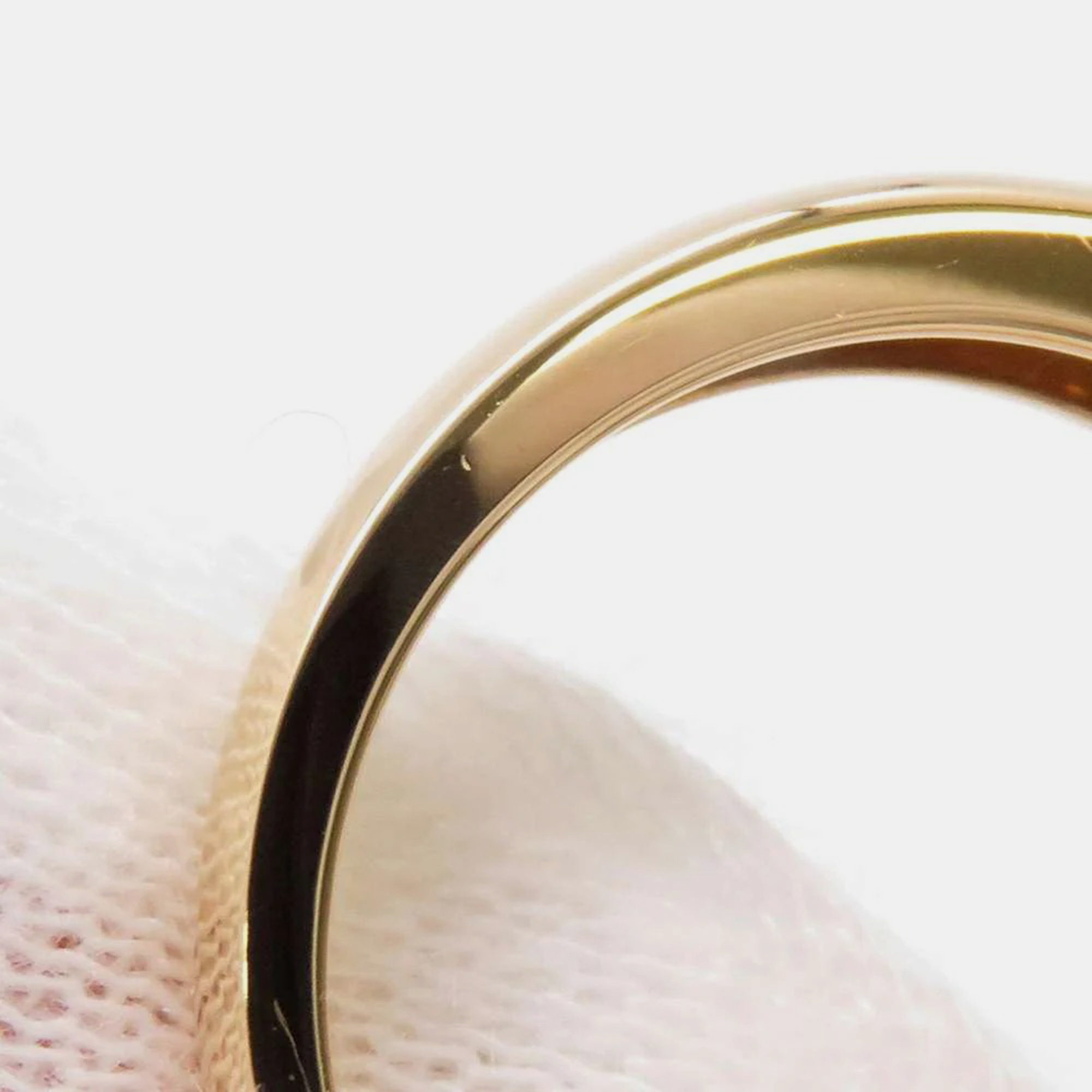 Van Cleef & Arpels 18K Yellow Gold Vintage Alhambra Ring Size 49 