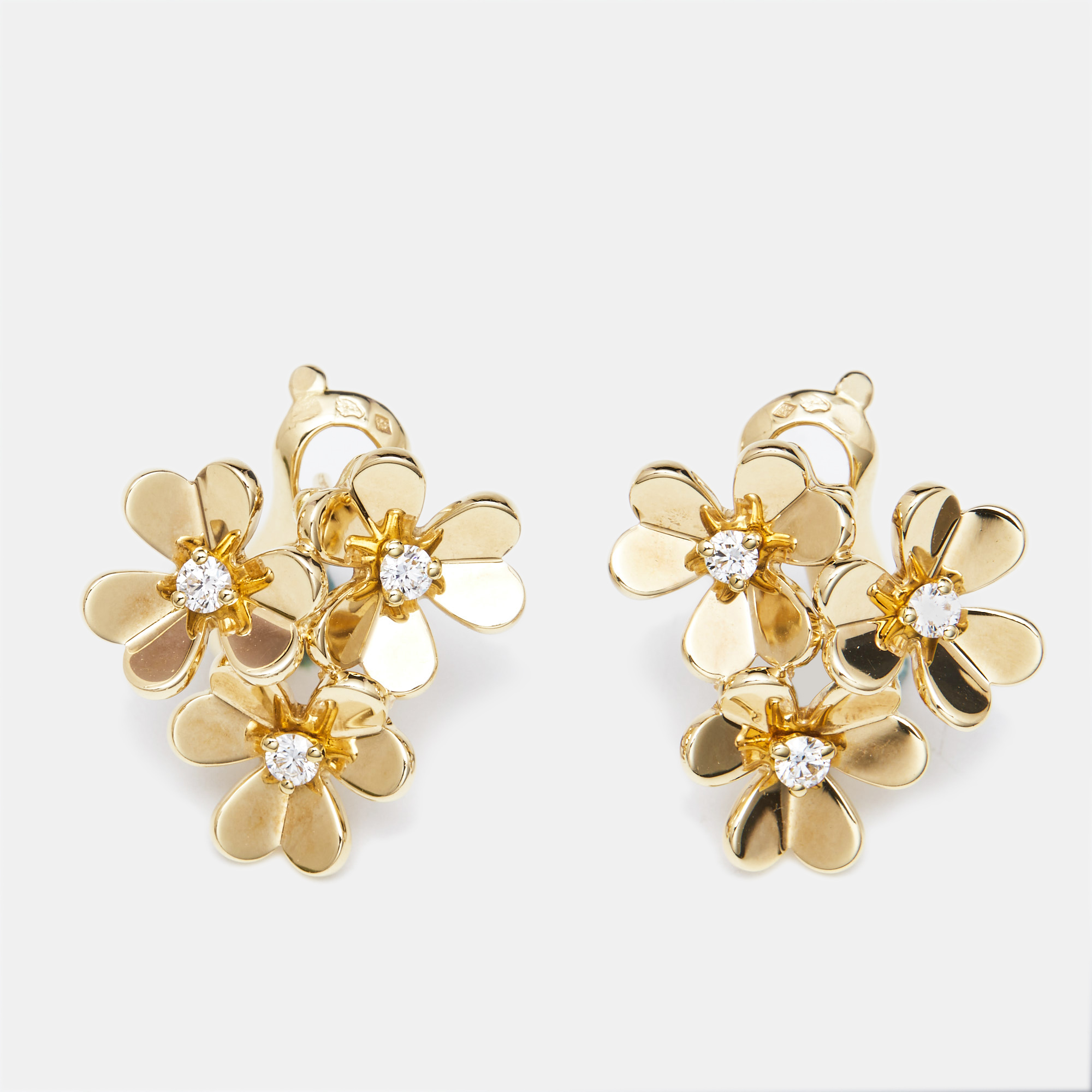 

Van Cleef & Arpels Frivole 3 Flowers Diamond 18k Yellow Gold Mini Model Earrings