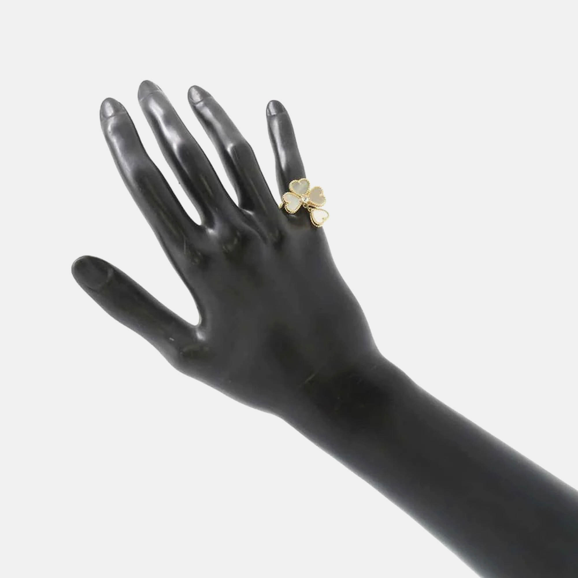 Van Cleef & Arpels 18K Yellow Gold Diamond Mother of Pearl Sweet Alhambra Effeuillage Ring EU 48 