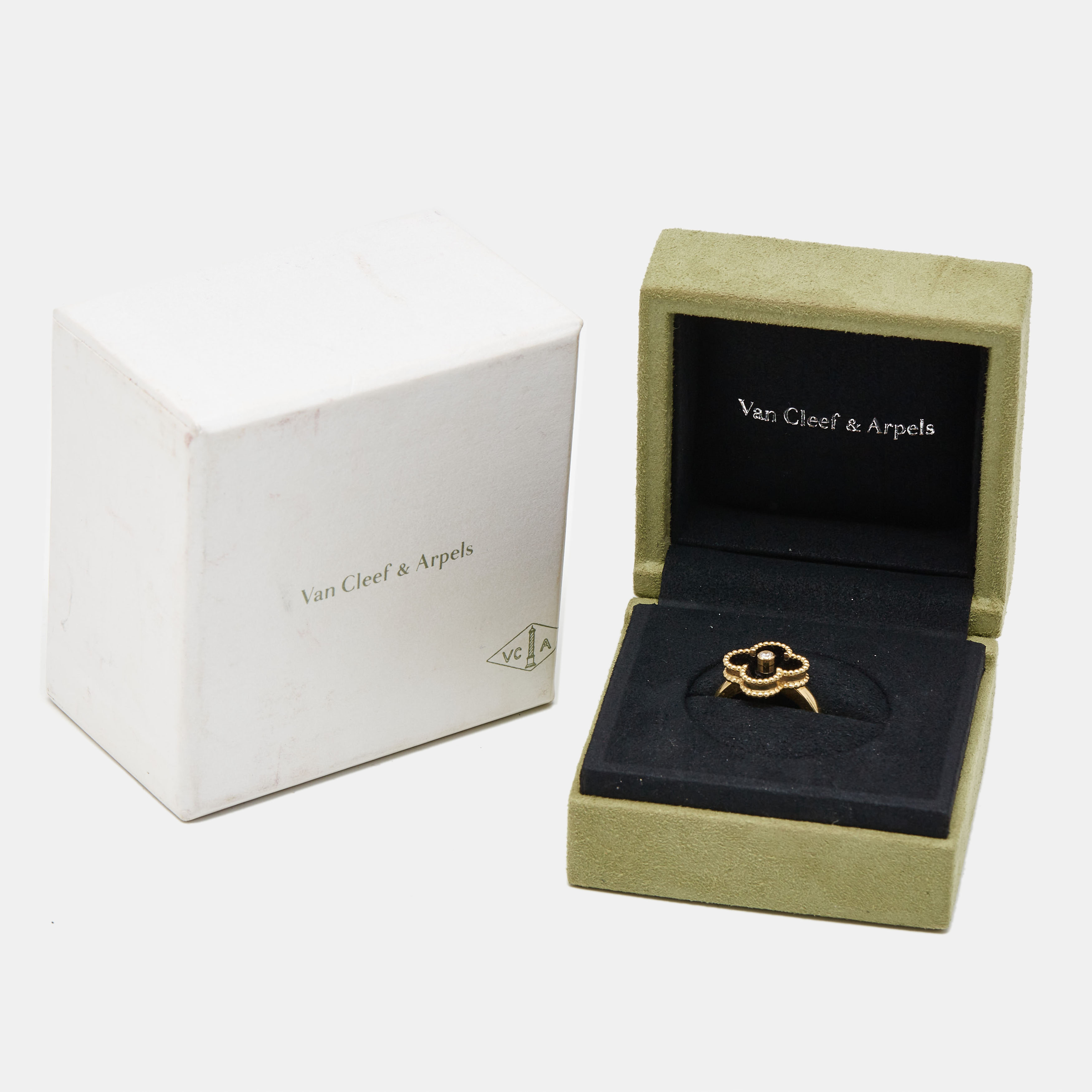 Van Cleef & Arpels Vintage Alhambra Diamond Onyx 18k Yellow Gold Ring Size 52 