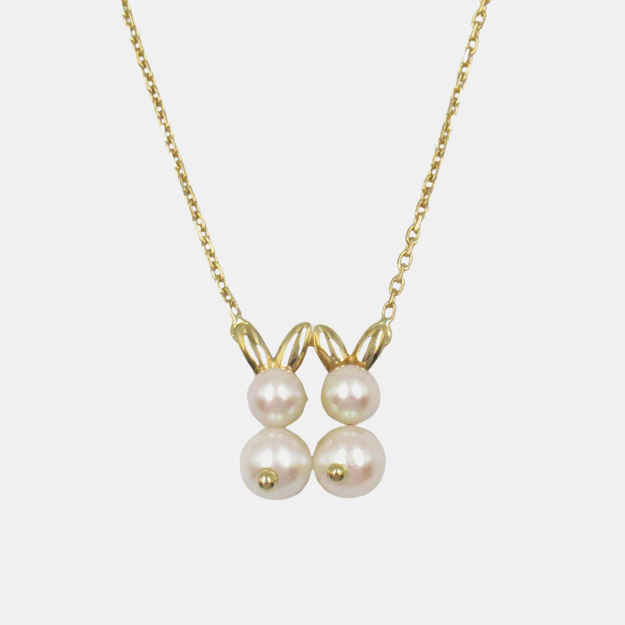 

Van Cleef & Arpels 18K Yellow Gold and Akoya Pearls Necklace
