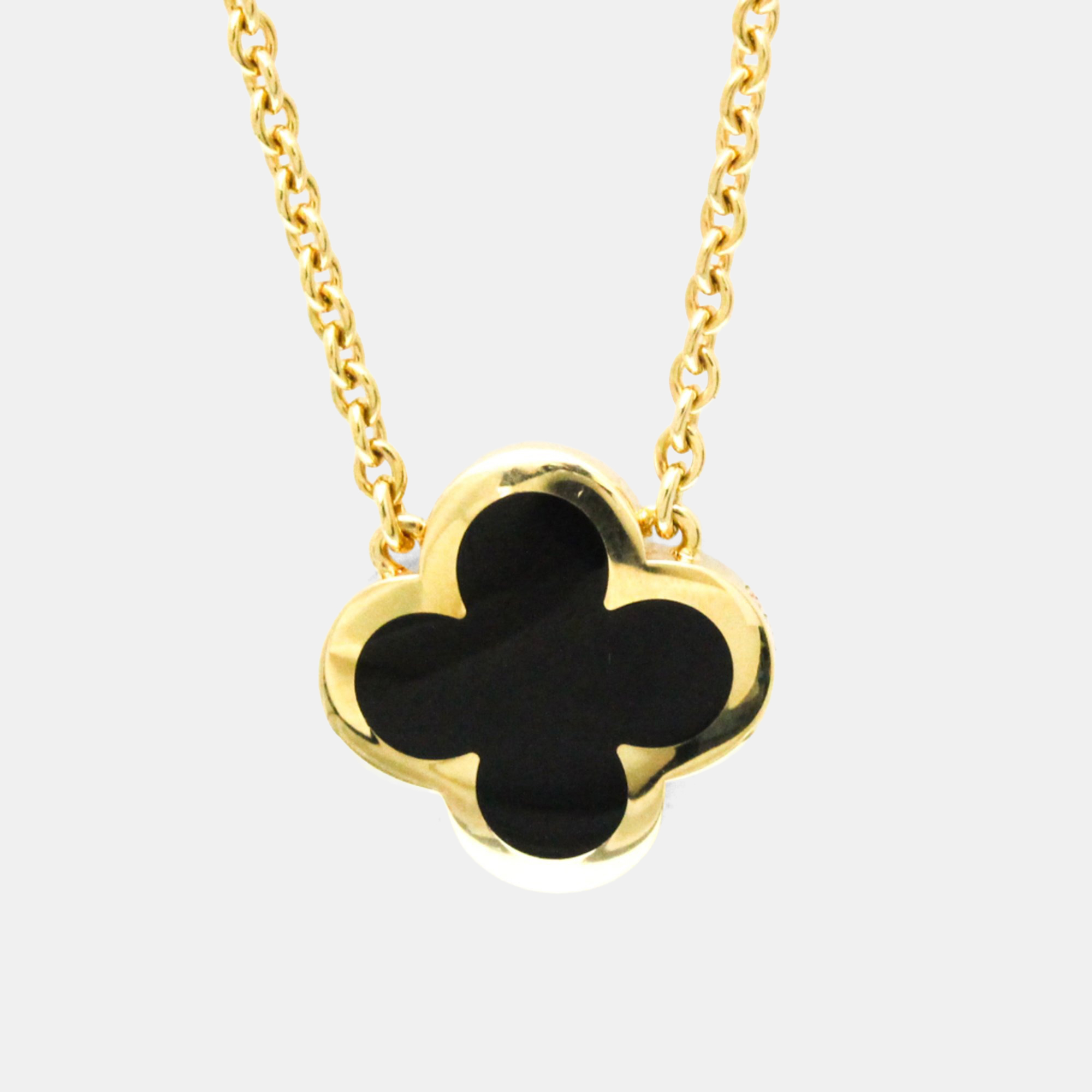 

Van Cleef & Arpels Pure Alhambra 18K Yellow Gold Pendant Necklace