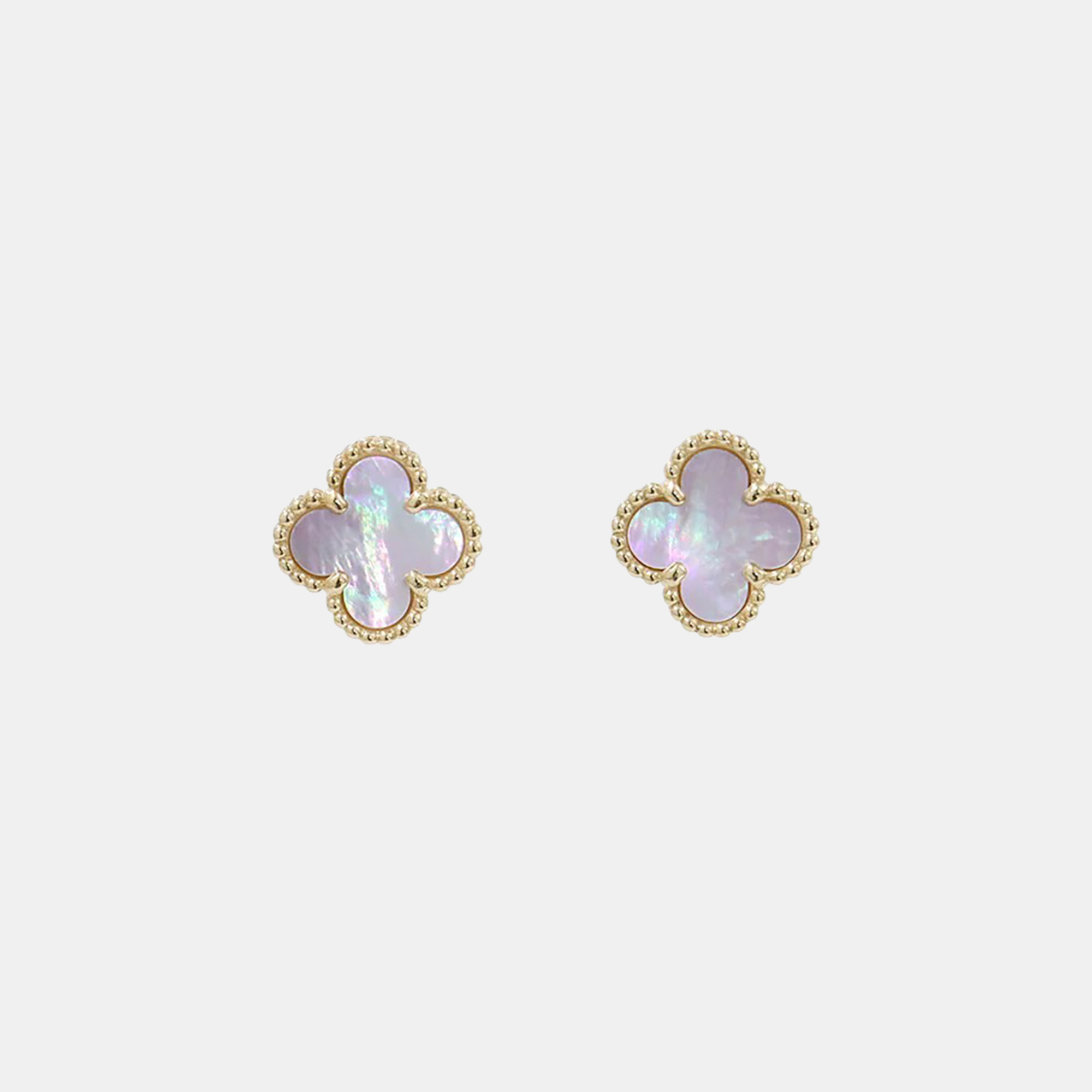 

Van Cleef & Arpels Sweet Alhambra Yellow Gold, Mother of Pearl Earring