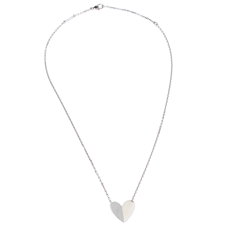 

Van Cleef & Arpels Frivole Heart 18K White Gold Pendant Necklace