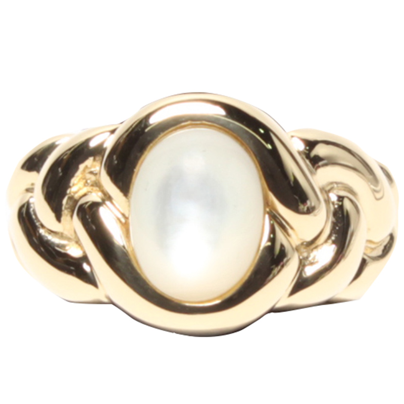 

Van Cleef & Arpels 18K Yellow Gold MOP Ring Size