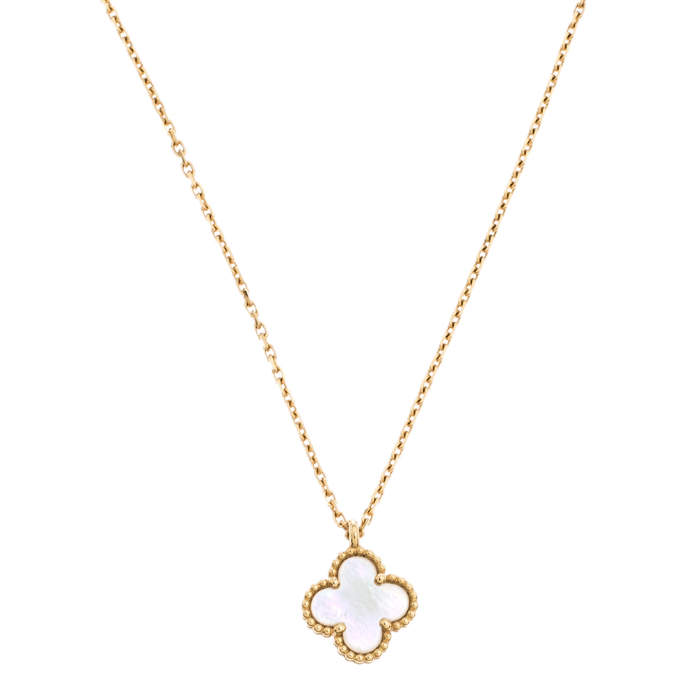 مملوكة مسبقًا Van Cleef & Arpels Sweet Alhambra Mother of Pearl 18K Yellow Gold Pendant Necklace