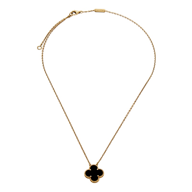 

Van Cleef & Arpels Vintage Alhambra Onyx 18k Yellow Gold Pendant Necklace