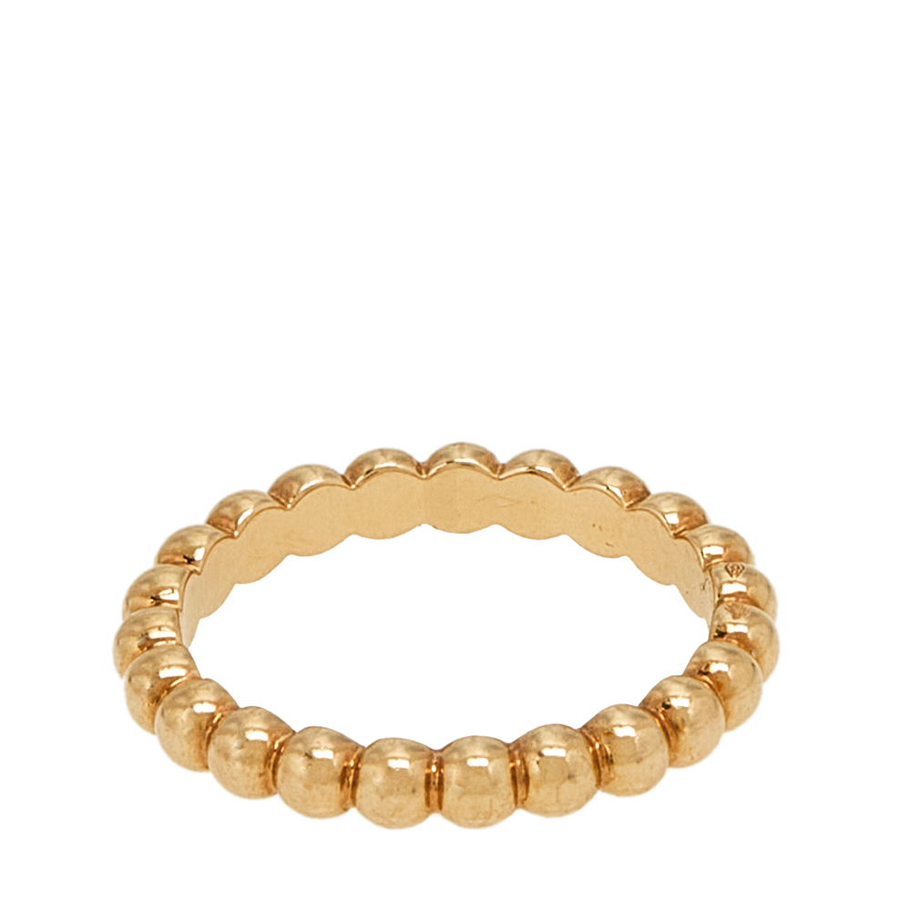 

Van Cleef & Arpels Perlee Pearls of 18K Yellow Gold Medium Band Ring Size