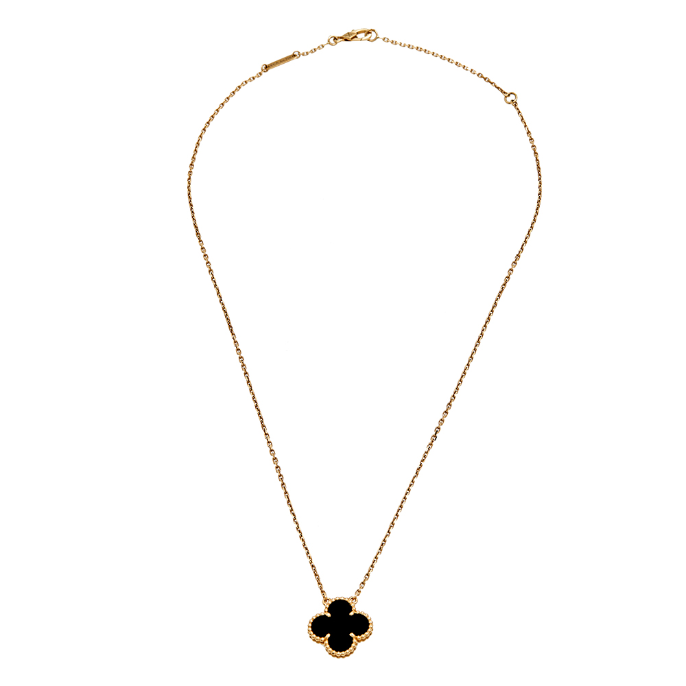 

Van Cleef & Arpels Vintage Alhambra Onyx 18k Yellow Gold Necklace