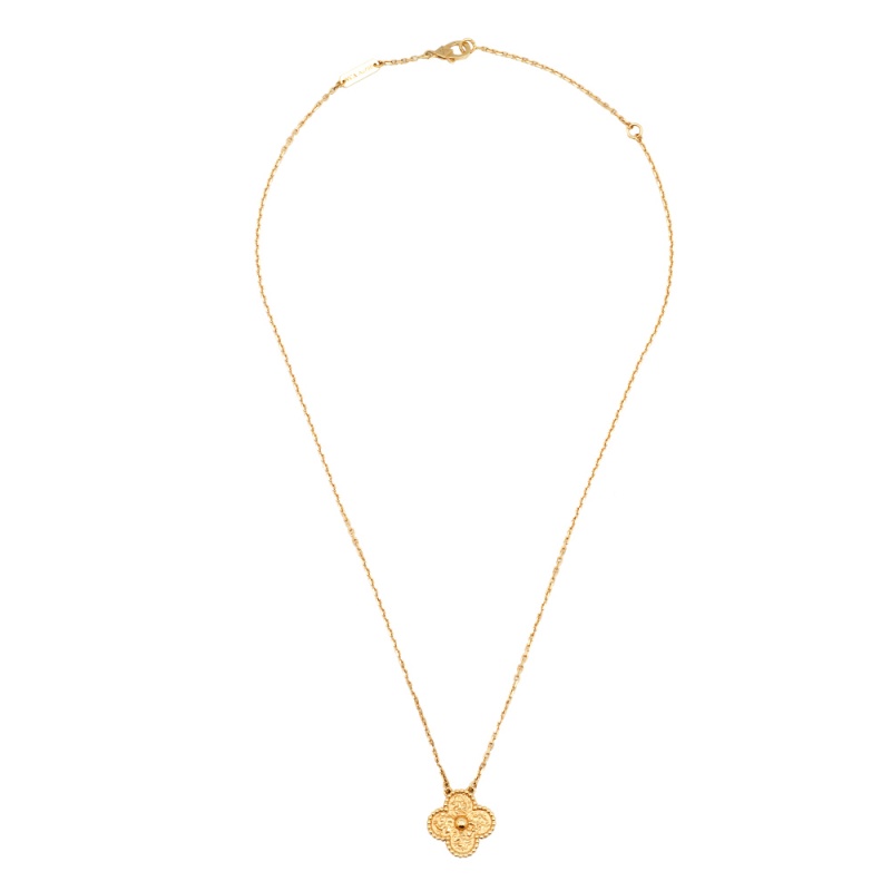 

Van Cleef & Arpels Vintage Alhambra Textured 18k Yellow Gold Pendant Necklace