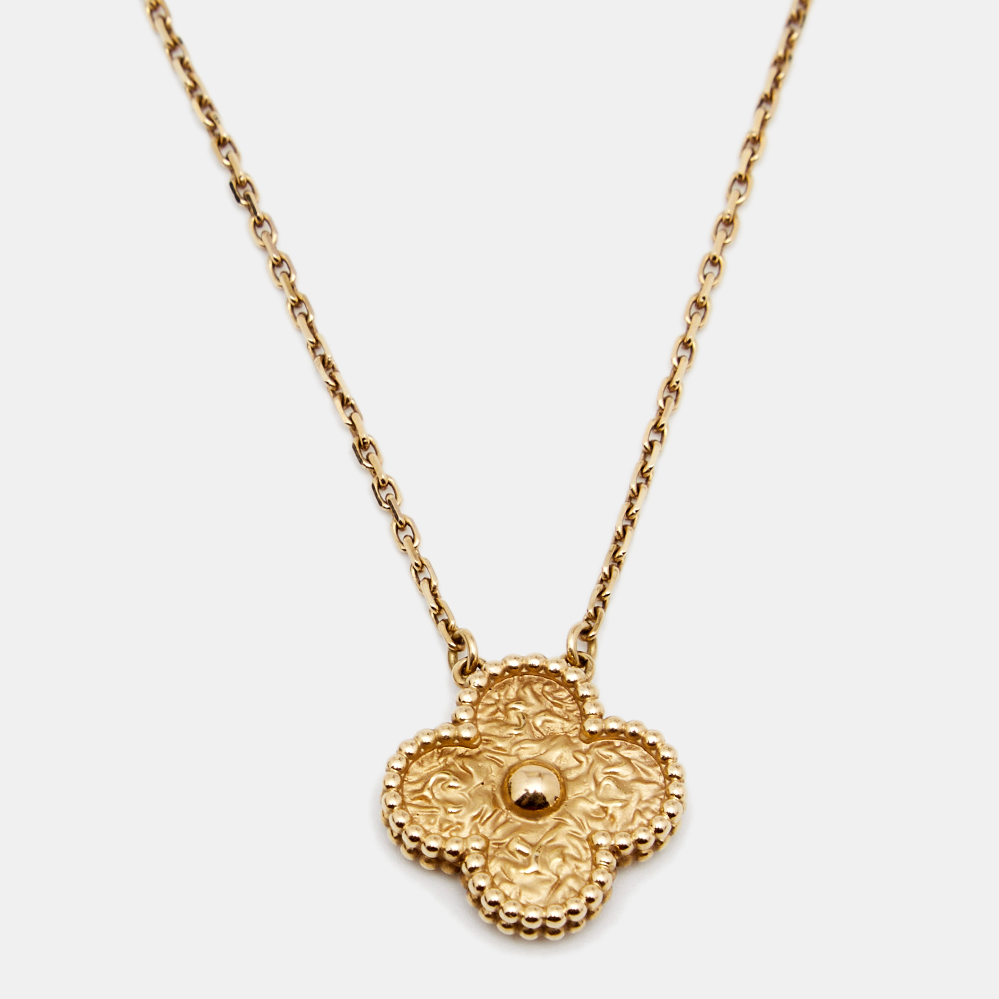 

Van Cleef & Arpels Vintage Alhambra Textured 18k Yellow Gold Pendant Necklace