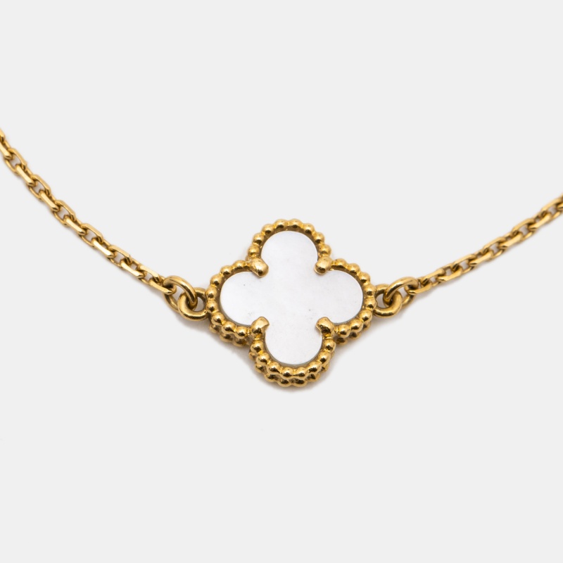 

Van Cleef & Arpels Sweet Alhambra Mother of Pearl 18k Yellow Gold Bracelet