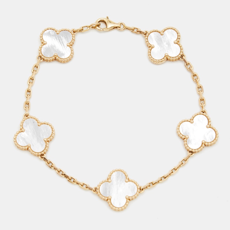 مملوكة مسبقًا Van Cleef & Arpels Vintage Alhambra Mother of Pearl 18k Yellow Gold Station Bracelet