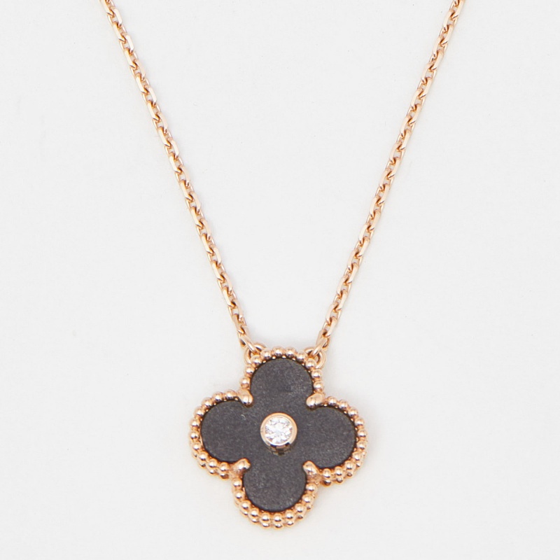Pre-owned Van Cleef & Arpels Vintage Alhambra Obsidian Diamond 18k Rose Gold 2023 Holiday Necklace