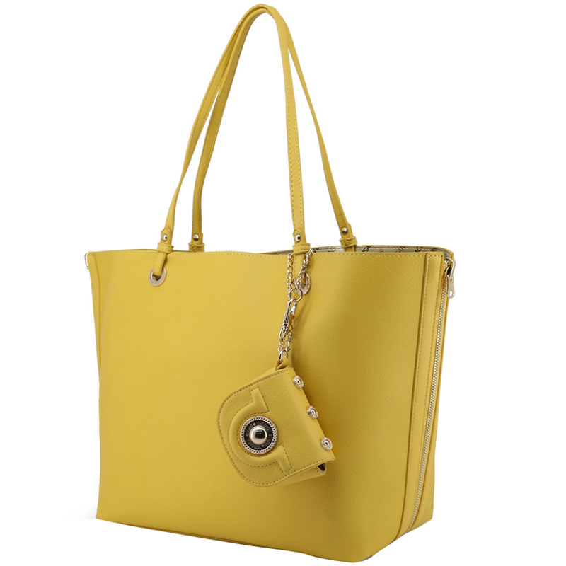 

Versace Jeans Yellow Synthetic Leather Shopping Tote Bag