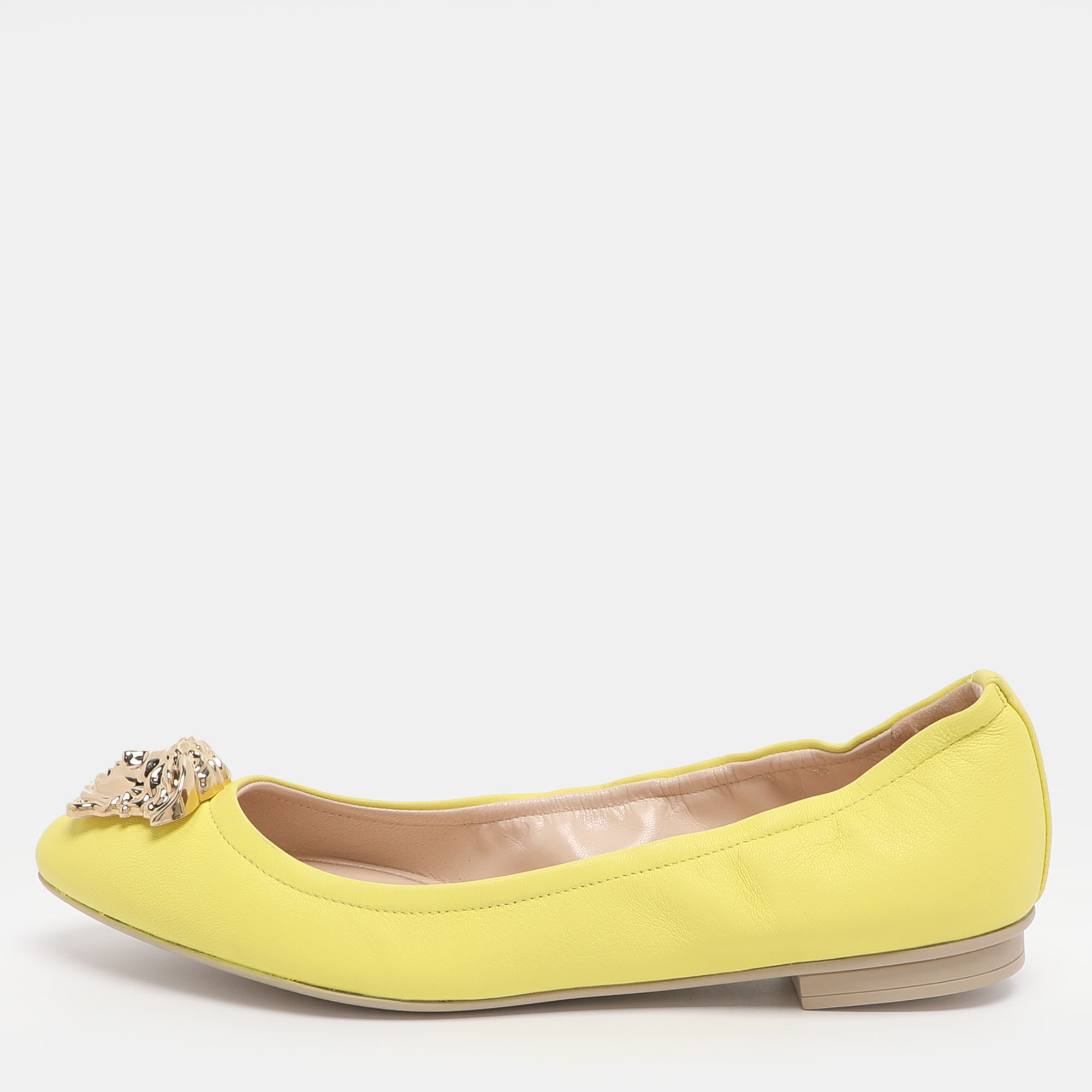 

Versace Medusa Size 39 Yellow Leather Ballet Flats