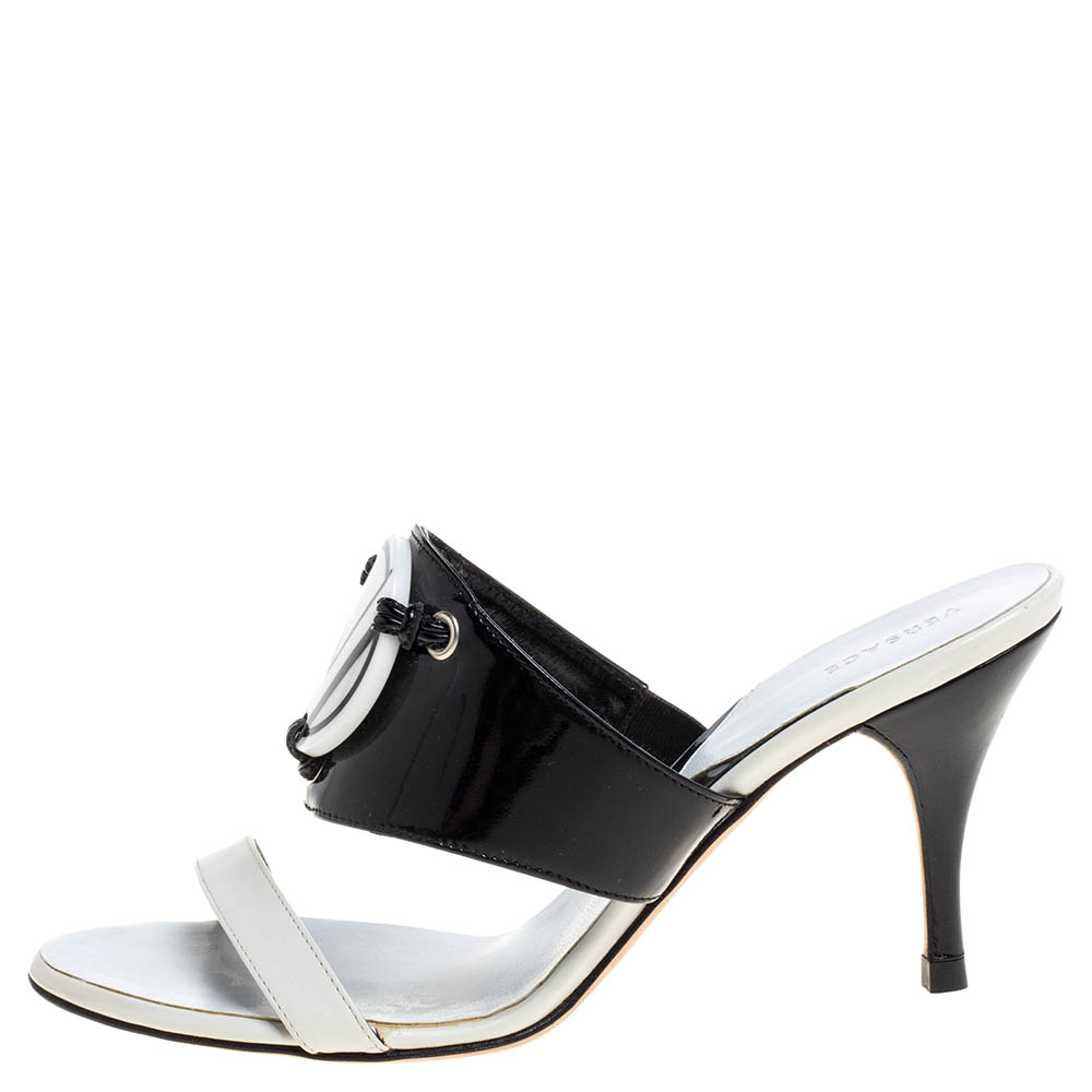 

Versace White/Black Patent Leather and Leather Slide Sandals Size