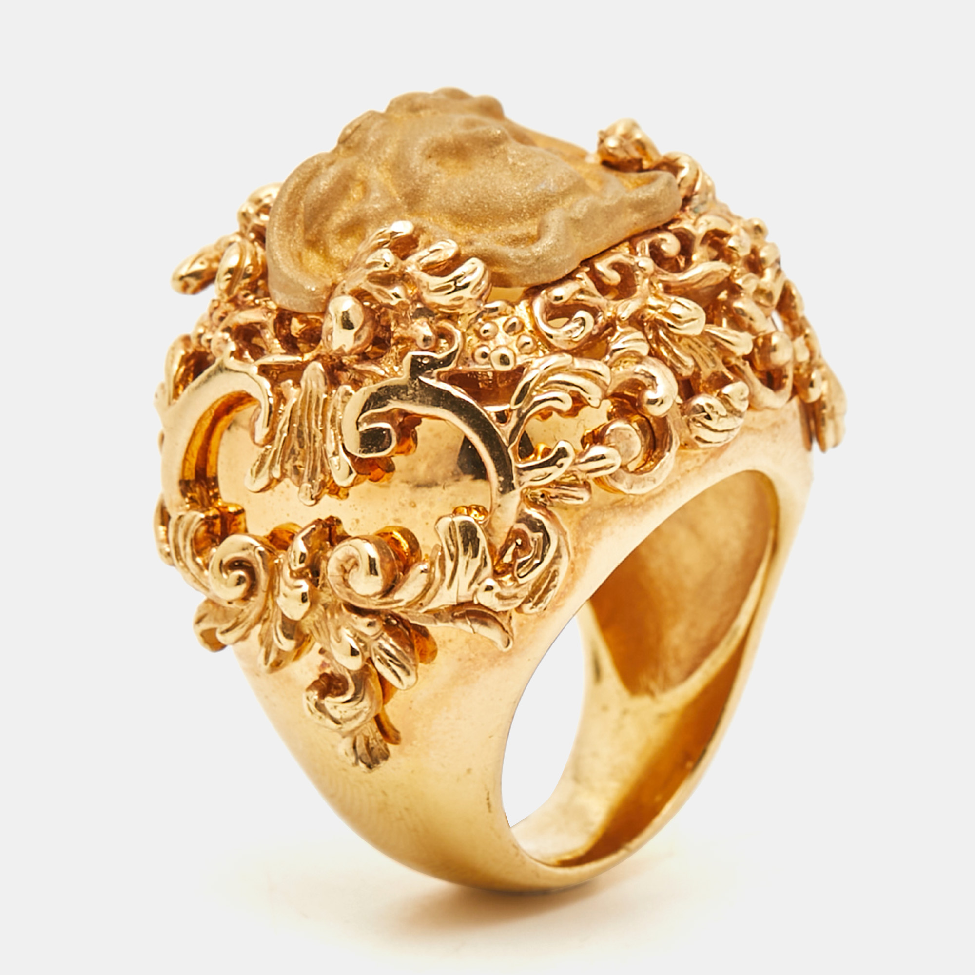 

Versace Medusa Gold Tone Ring Size