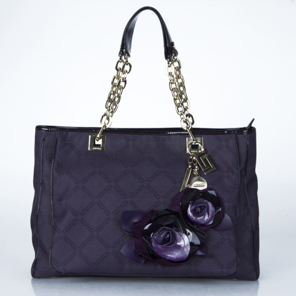 مملوكة مسبقًا Versace Monogram Floral Tote