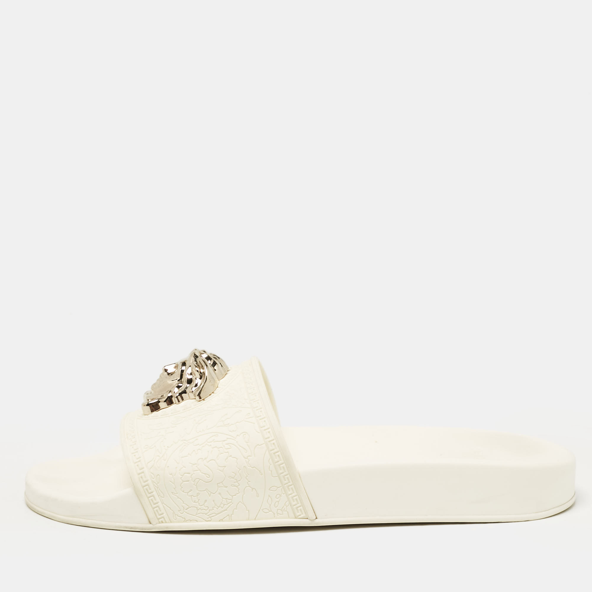 

Versace Cream Rubber Medusa Pool Flats Size