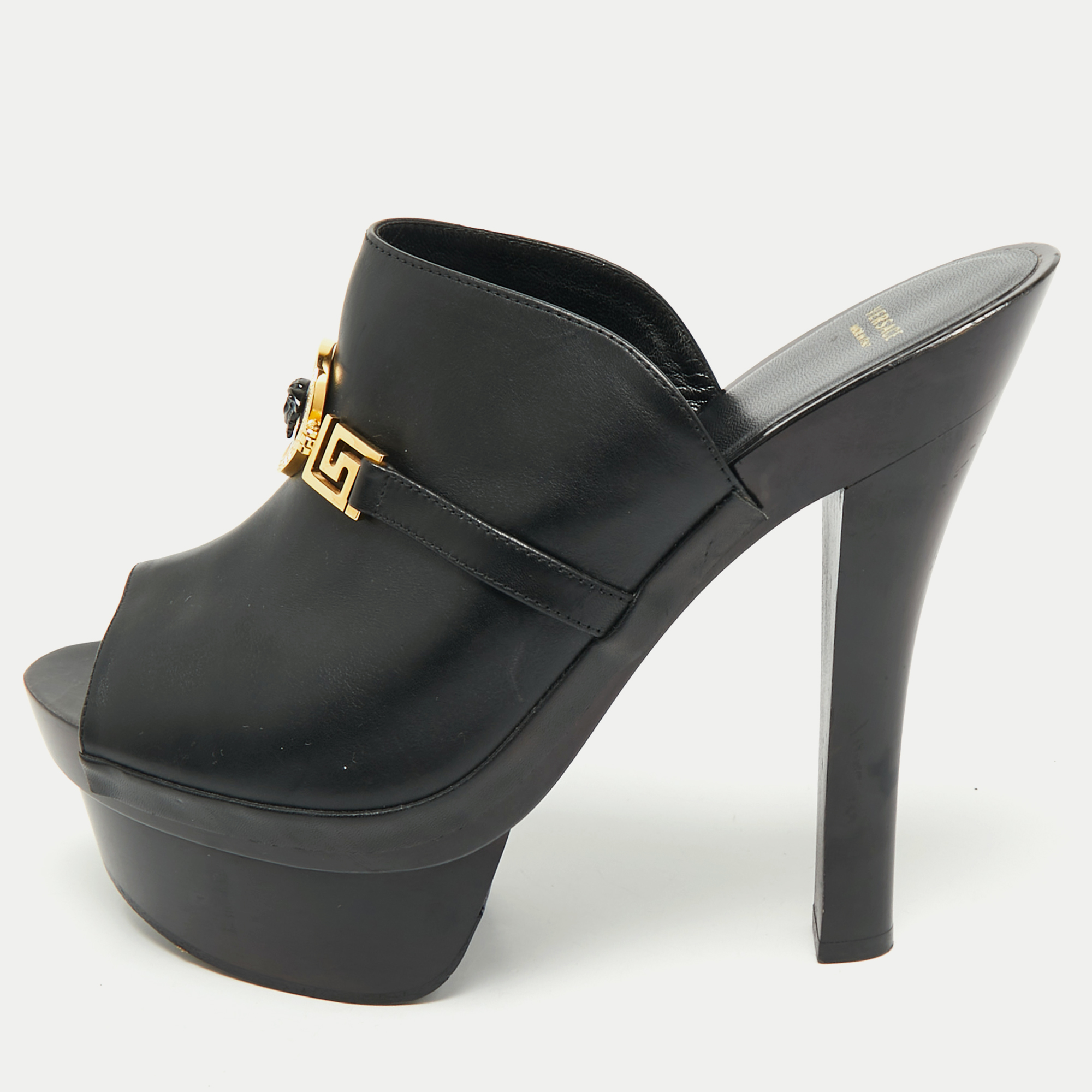 Pre-owned Versace Black Leather Medusa Insignia Slide Sandals Size 38.5