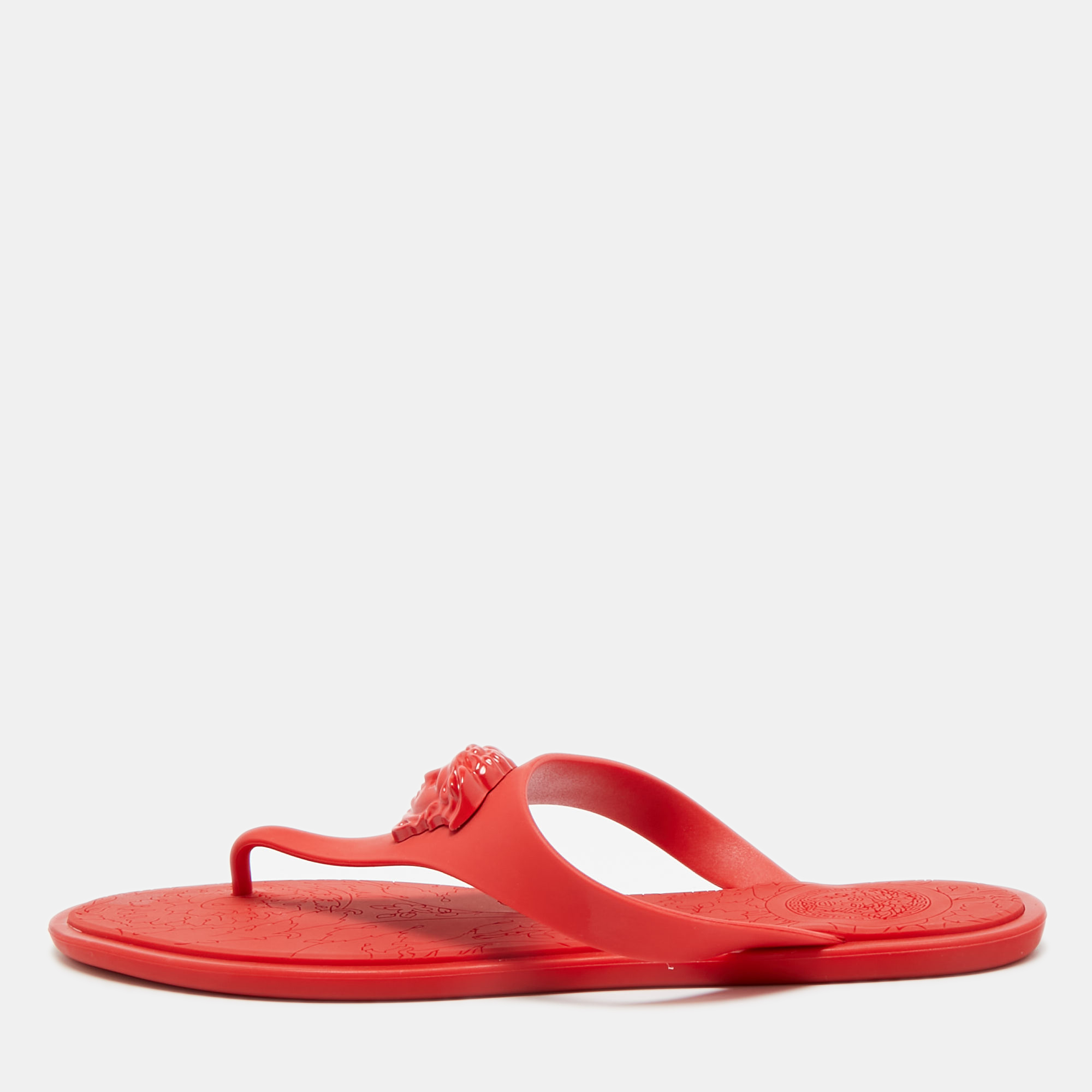 Pre-owned Versace Red Rubber Medusa Thong Flat Sandals Size 38.5