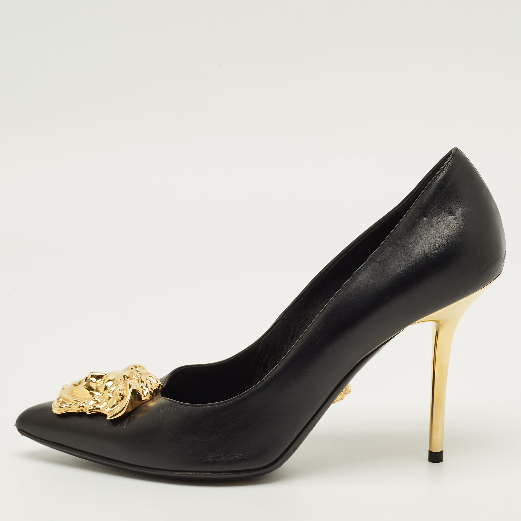 

Versace Medusa Size  Black Leather Pumps