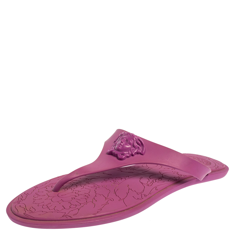 Pre Owned Versace Purple Rubber Medusa Thong Flats Size 39