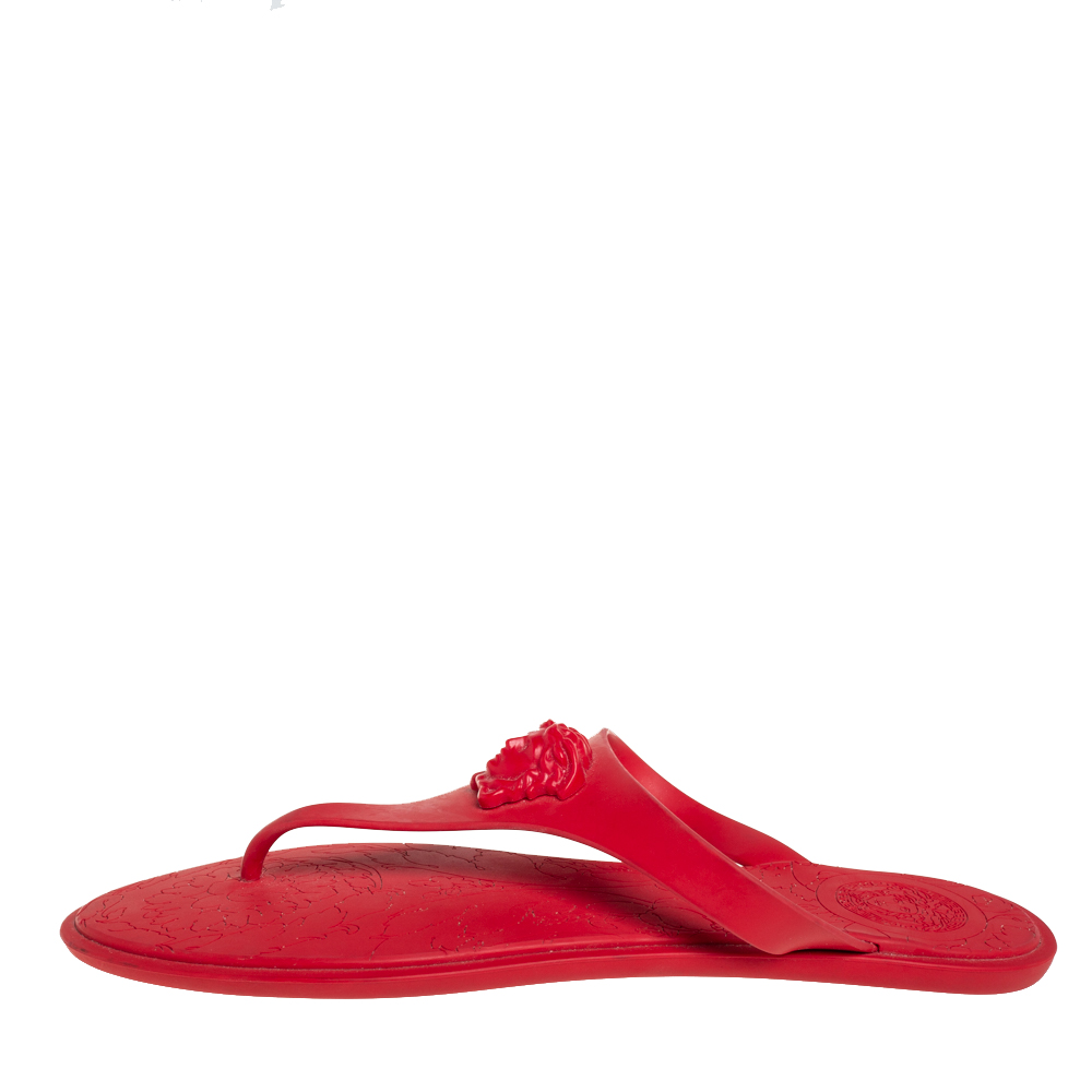 

Versace Red Rubber Medusa Thong Flat Sandals Size