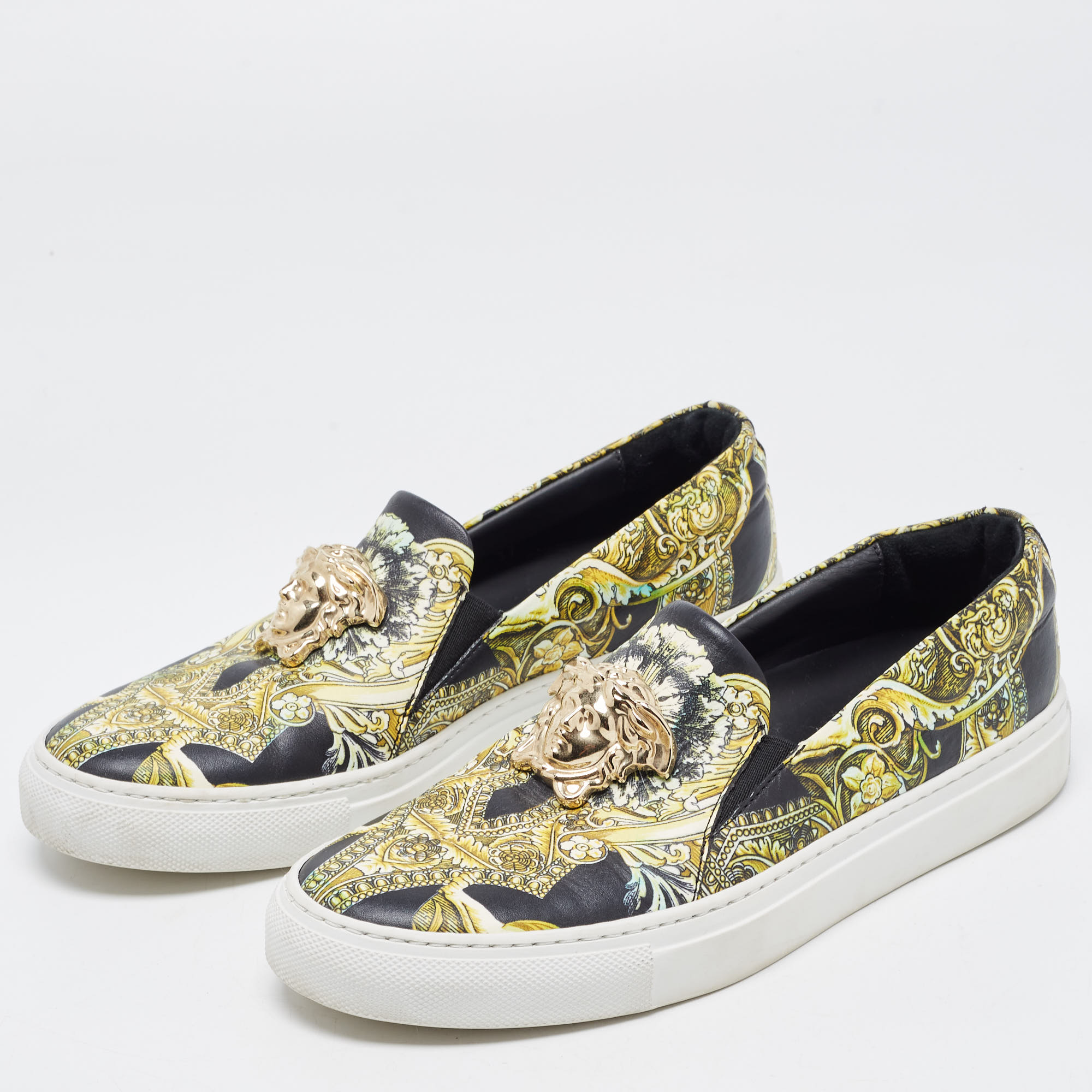 

Versace Black/Yellow Floral Printed Leather Medusa Slip On Sneakers Size