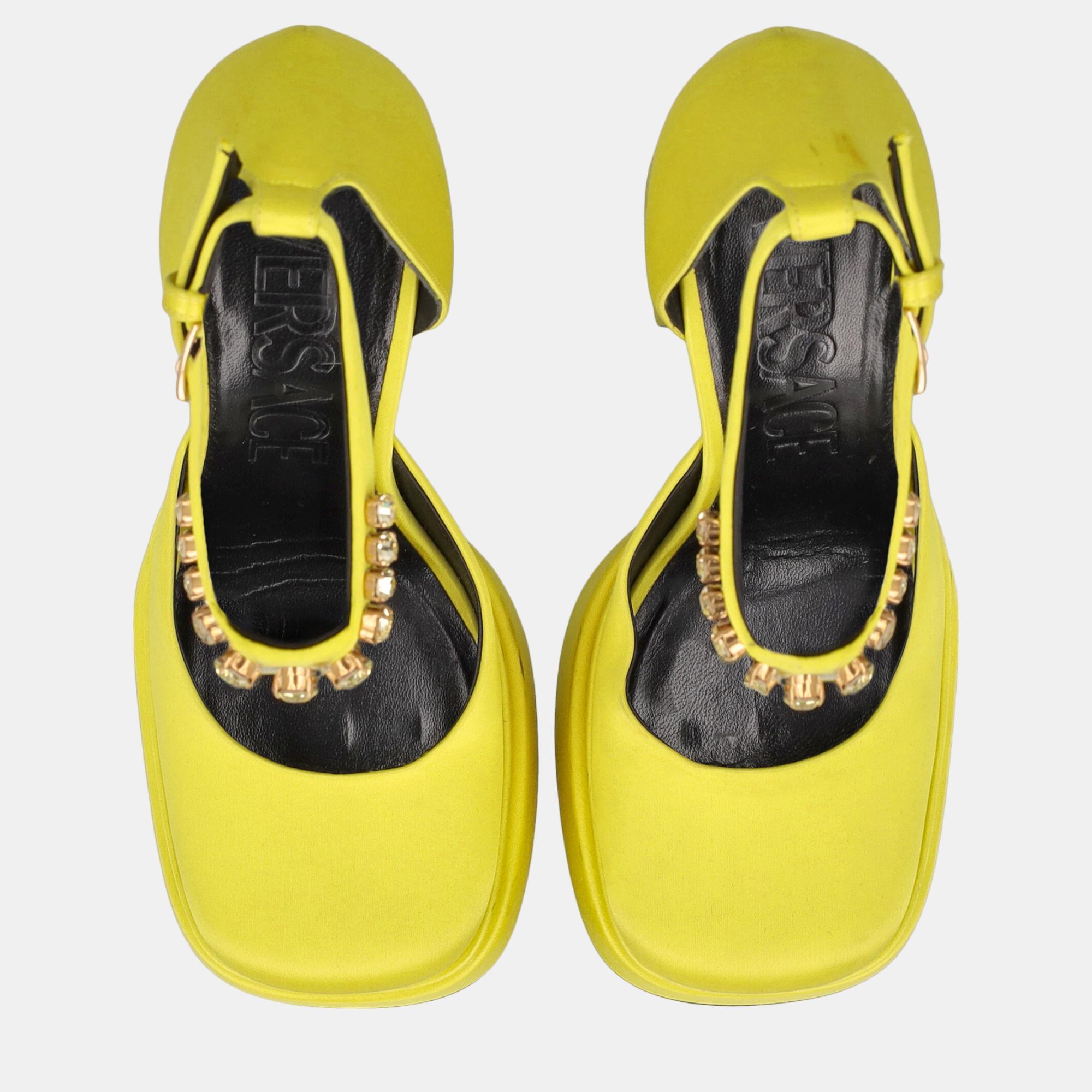

Versace Women's Fabric Heels - Yellow - EU