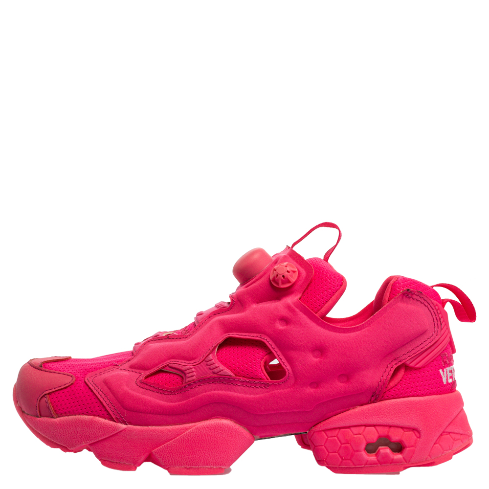 

Vetements x Reebok Fluorescent Pink Nylon And Fabric Instapump Fury Sneakers Size