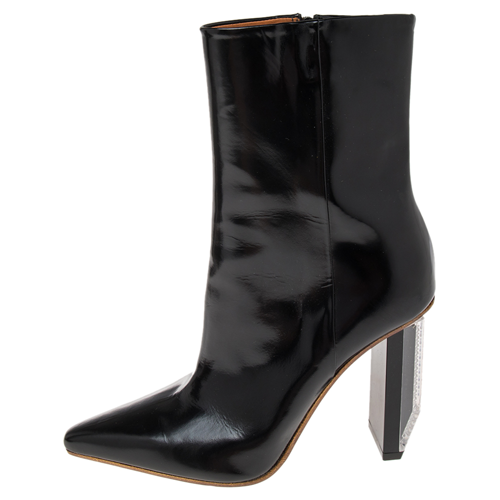

Vetements Black Patent Leather Pointed Toe Ankle Boots Size