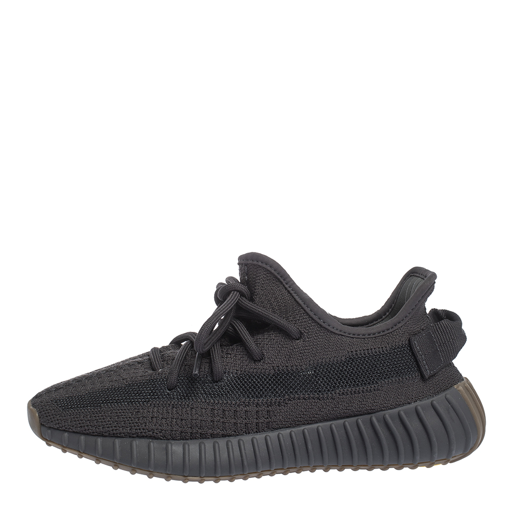 

Yeezy x Adidas Cinder Cotton Knit Boost 350 V2 Sneakers Size, Grey