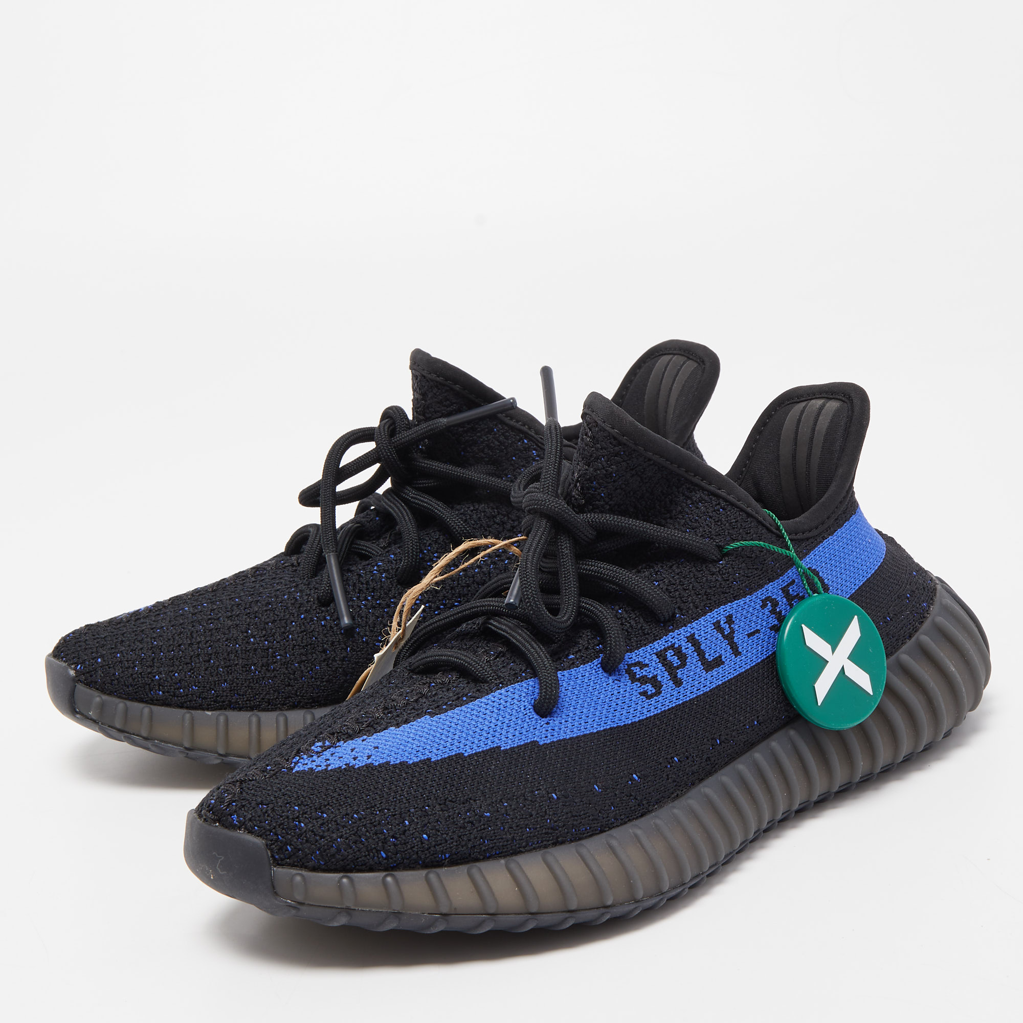 

Yeezy x Adidas Navy Blue/Black Knit Fabric Boost 350 V2 Sneakers Size