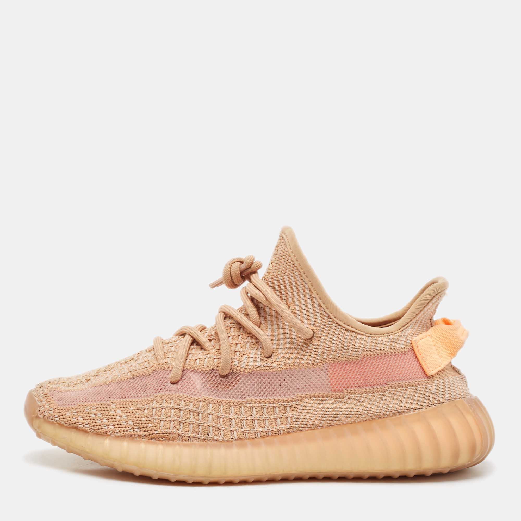 

Yeezy x Adidas Peach Knit Fabric Boost 350 V2 Clay Sneakers Size 39 1/3, Orange