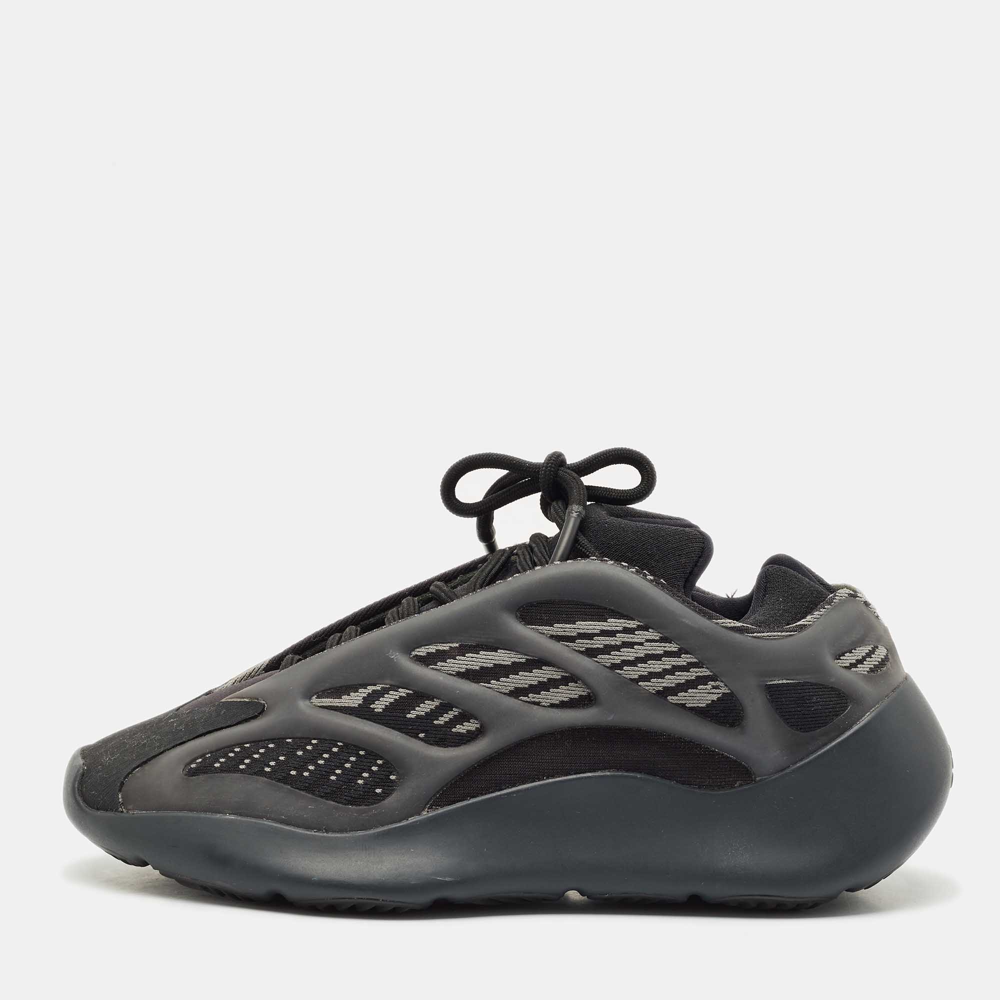 

Yeezy x Adidas Black Knit Fabric 700 V3 Alvah Sneakers Size 37 1/3
