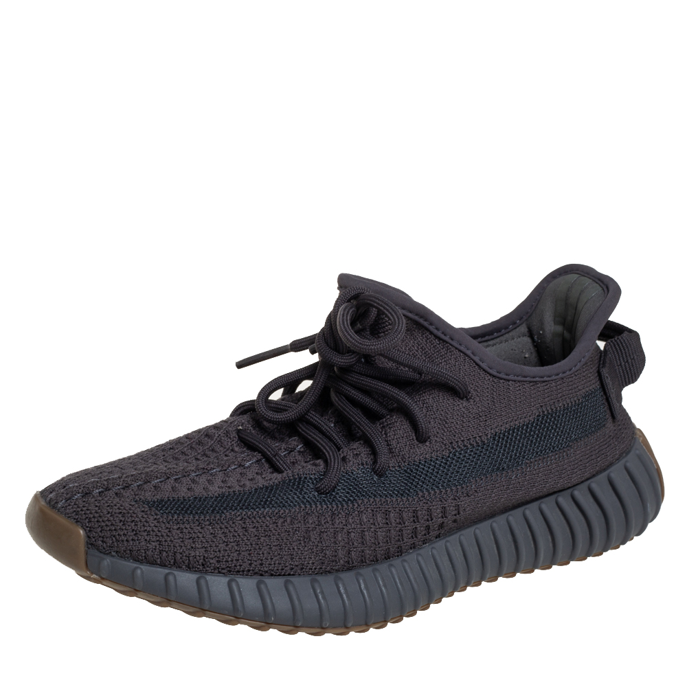 Click to view more detailed imagery on our partner's website Pre-owned Yeezy X Adidas Black Knit Fabric Boost 350 V2 Low Top Sneakers Size 38